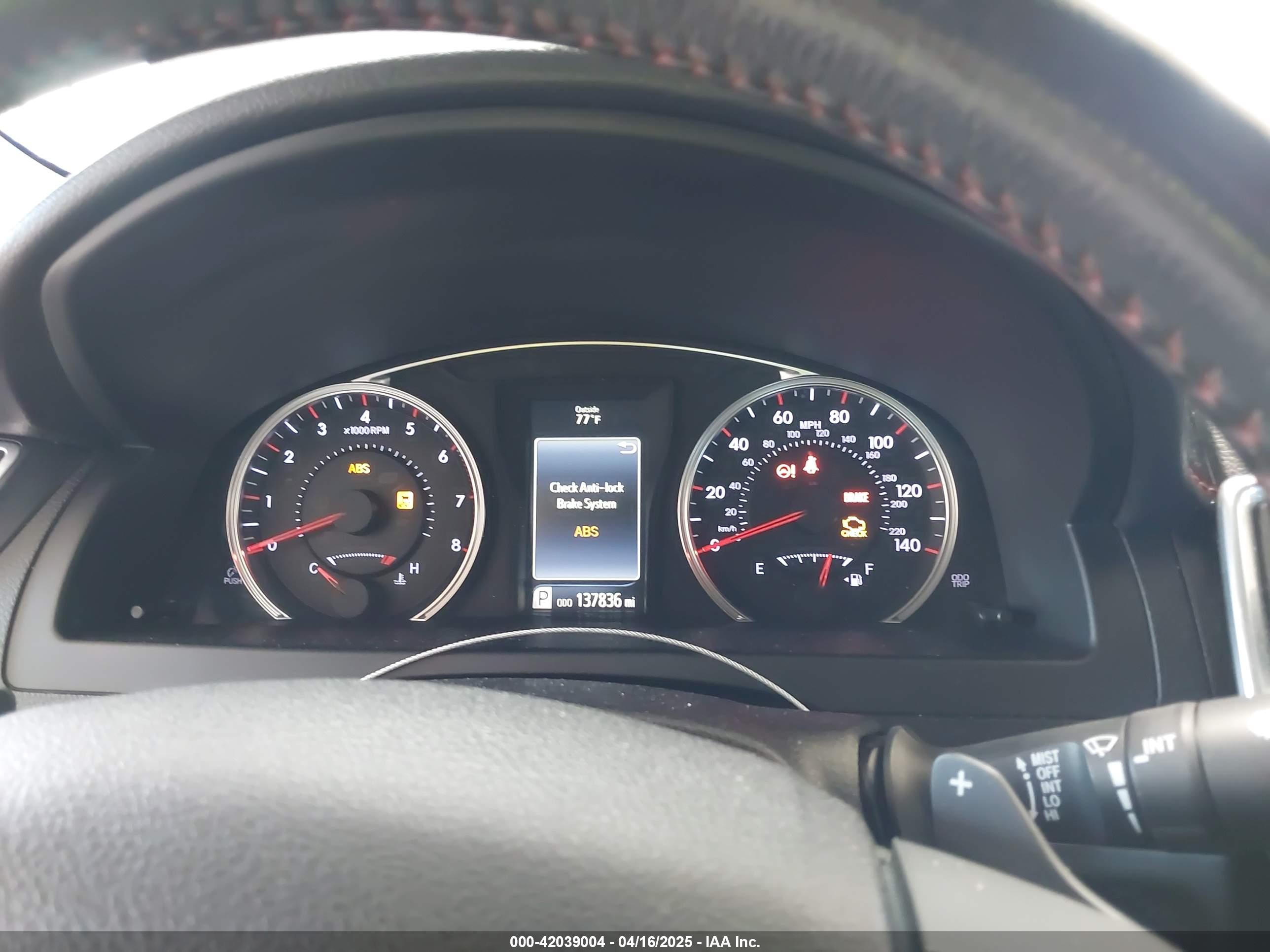 TOYOTA CAMRY image 7