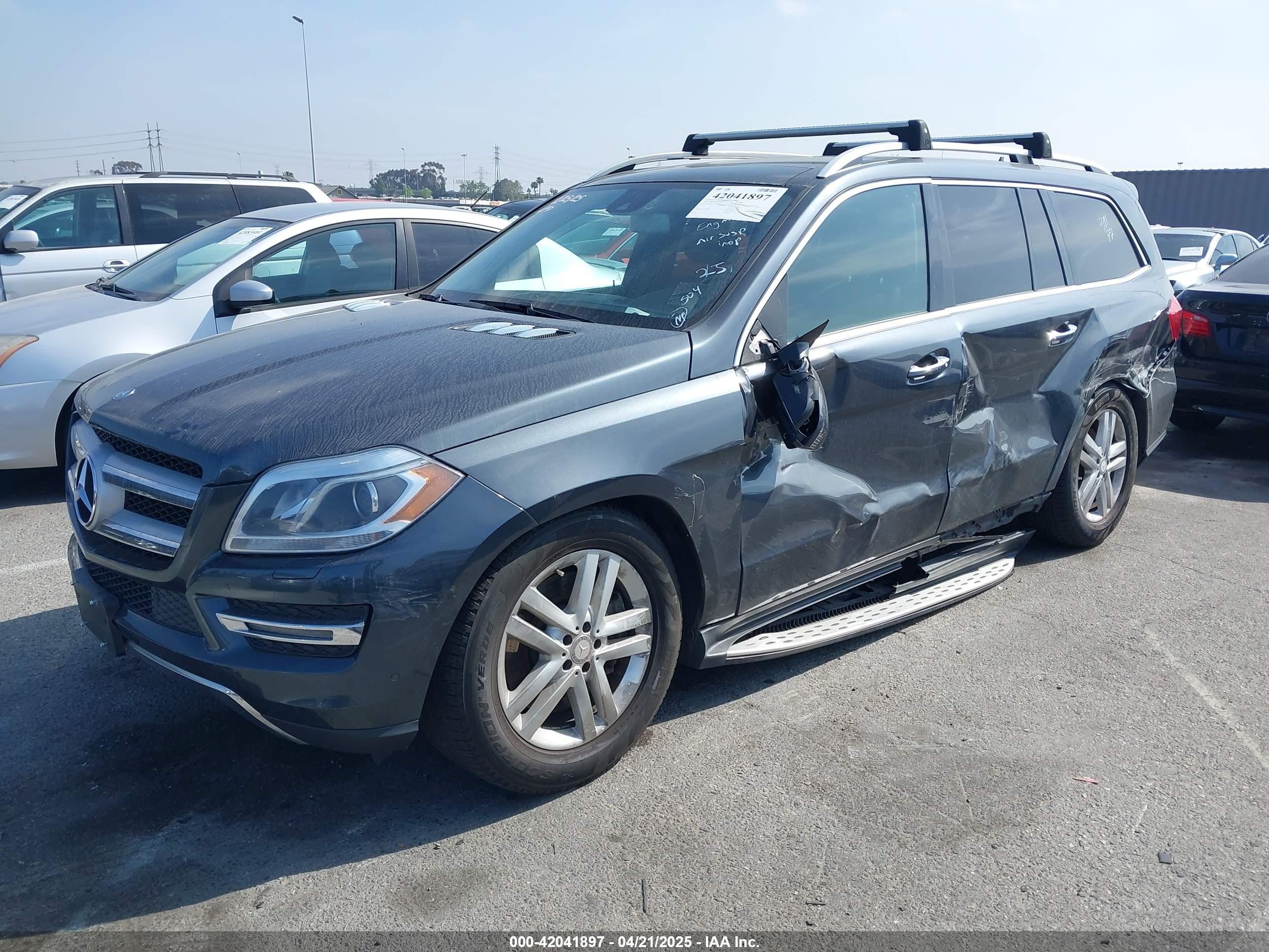 MERCEDES-BENZ GL image 2