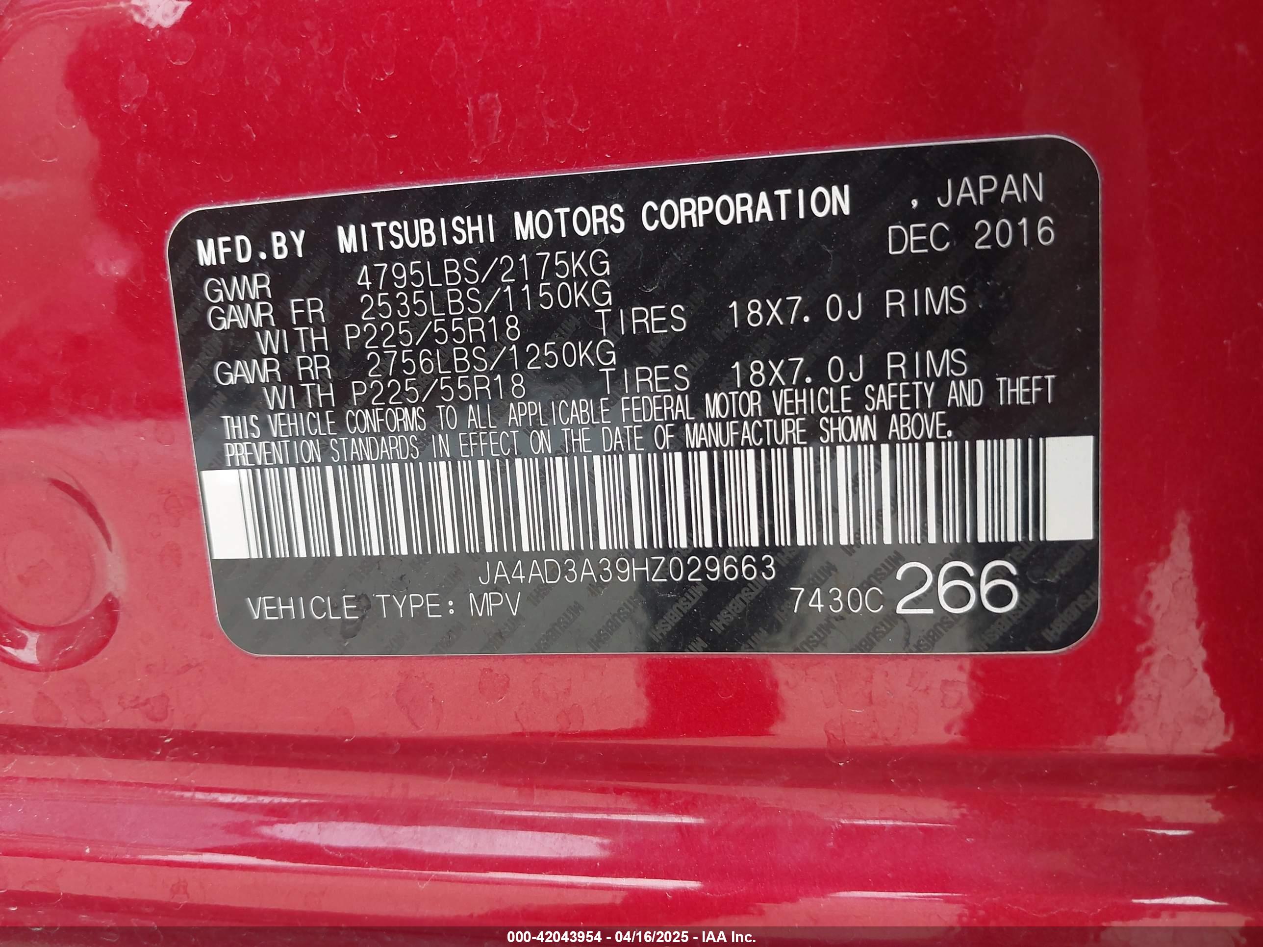 MITSUBISHI OUTLANDER image 9