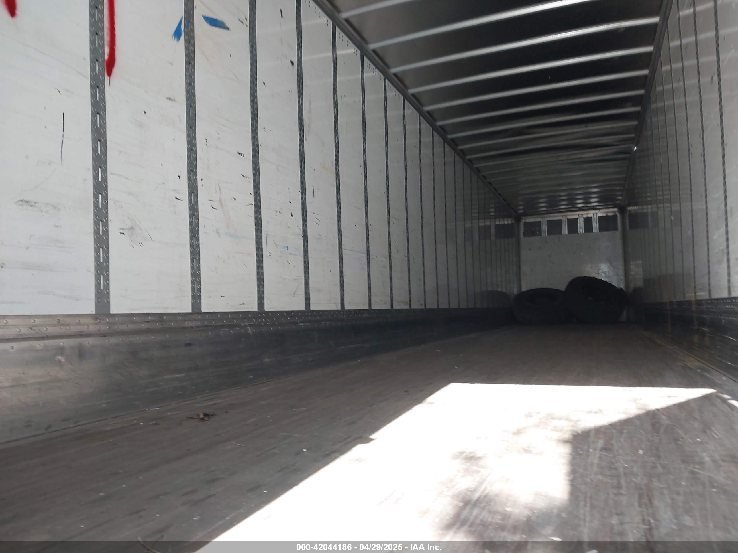WABASH NATIONAL image 8