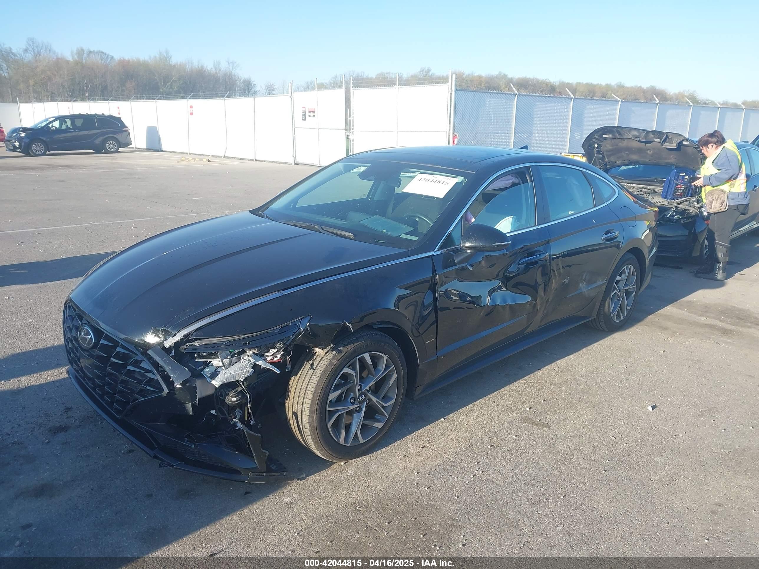 HYUNDAI SONATA image 2