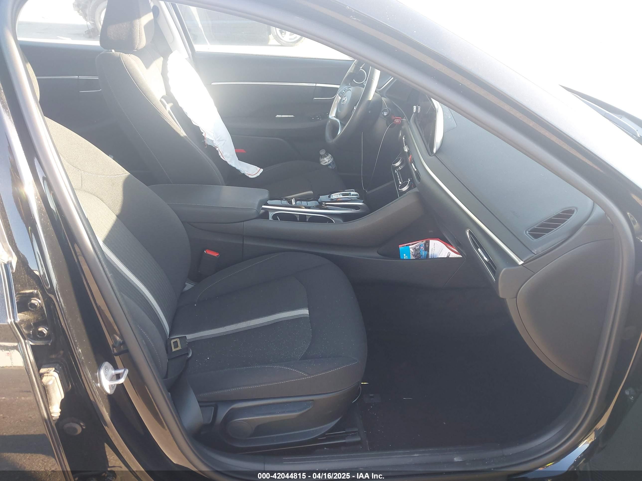 HYUNDAI SONATA image 5