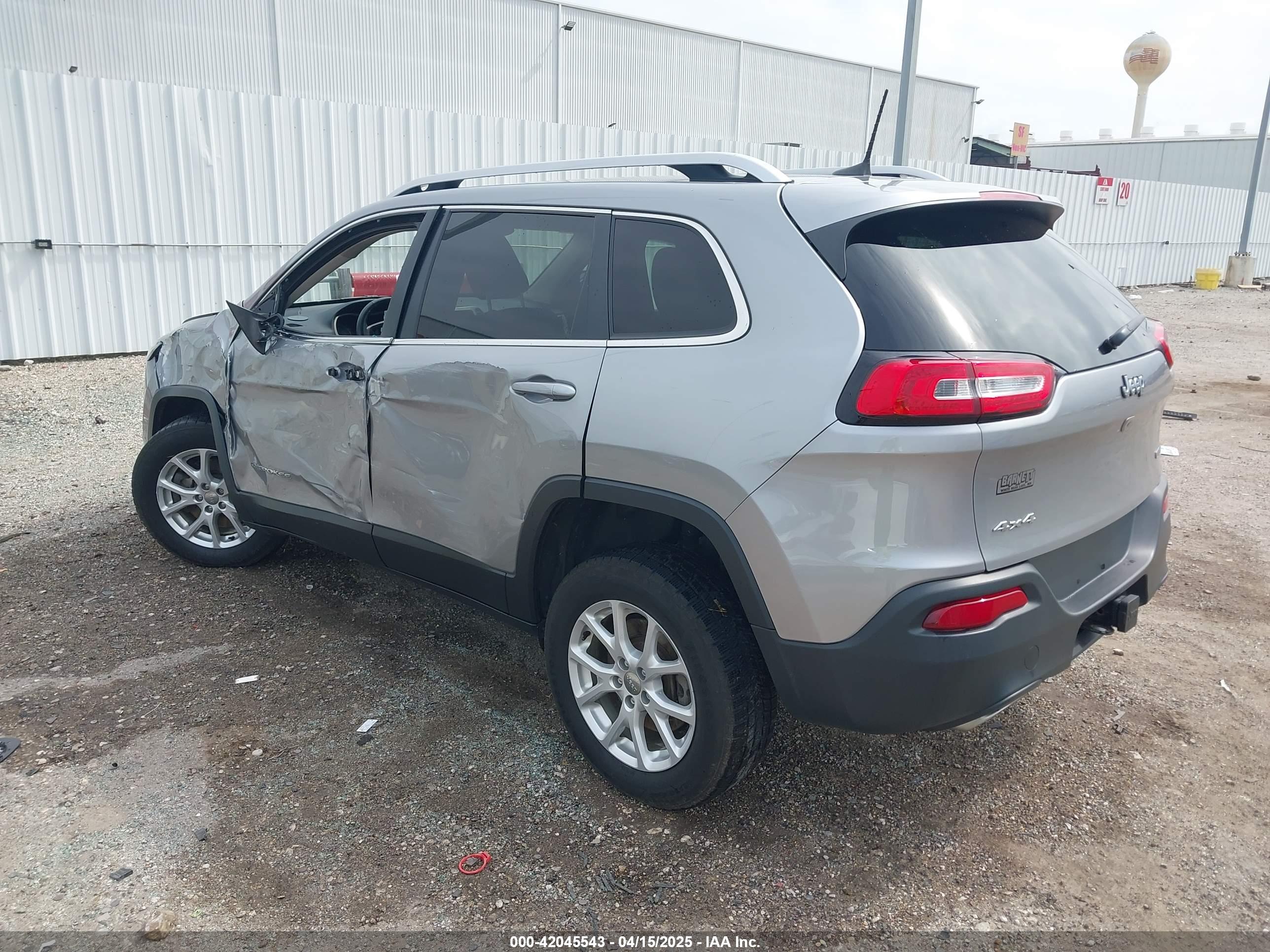 JEEP CHEROKEE image 3