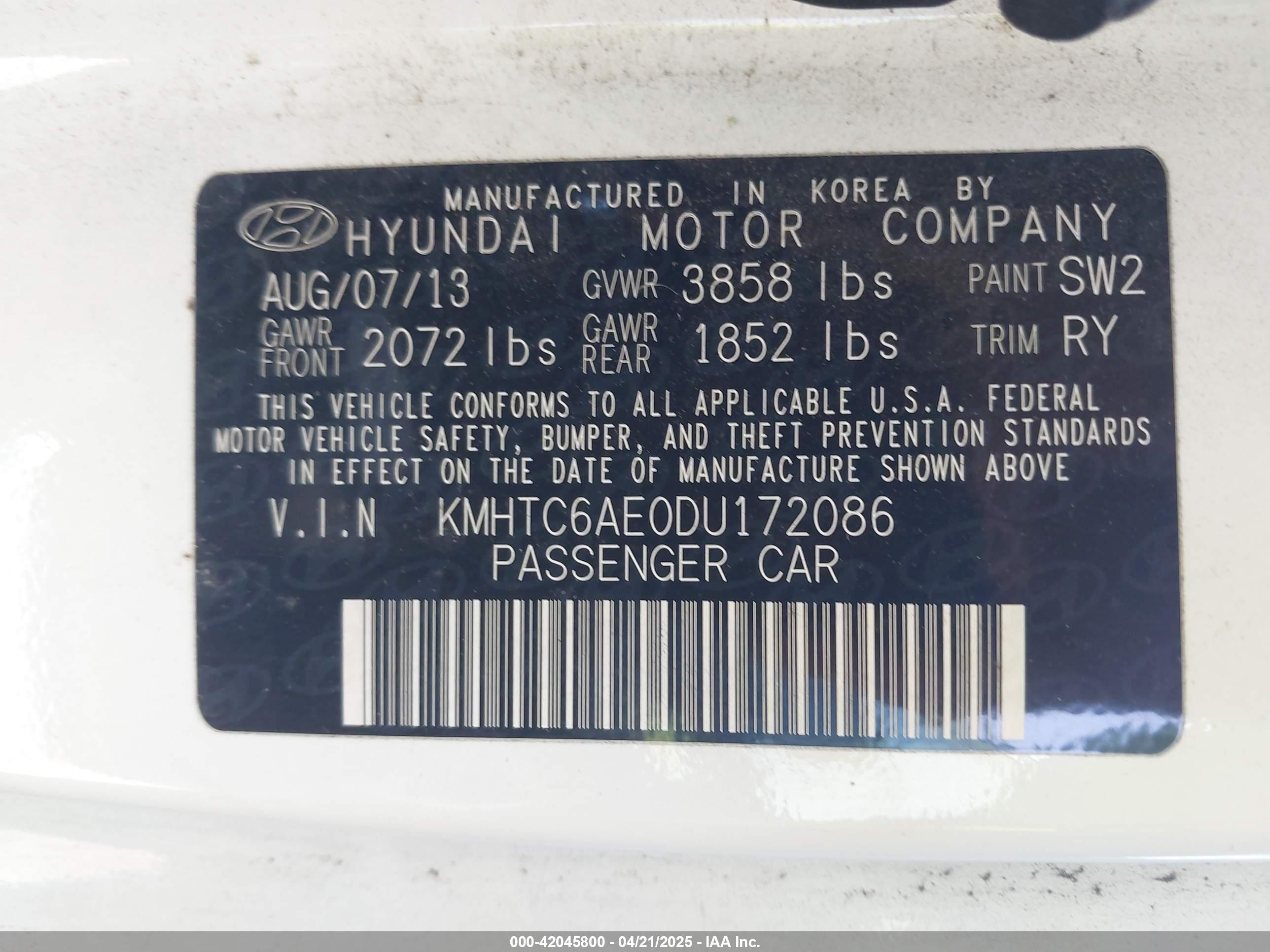 HYUNDAI VELOSTER image 9
