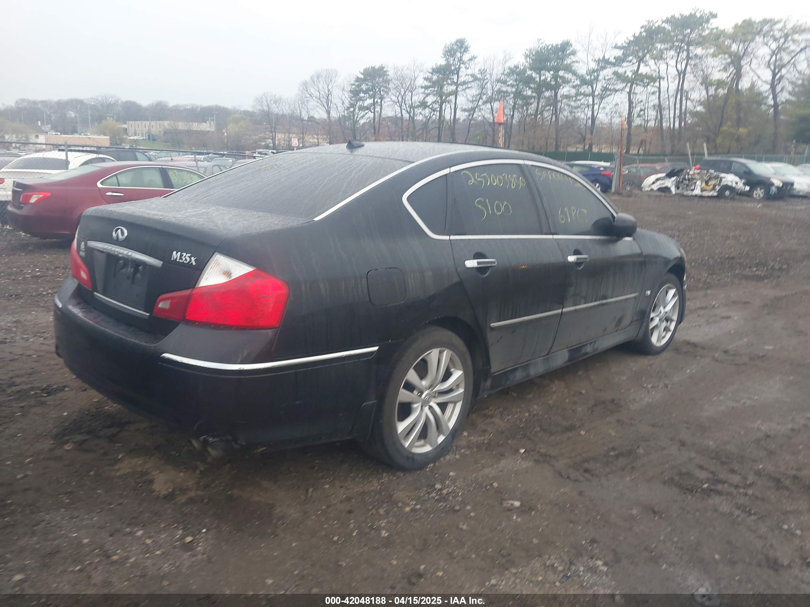 INFINITI M35X image 4