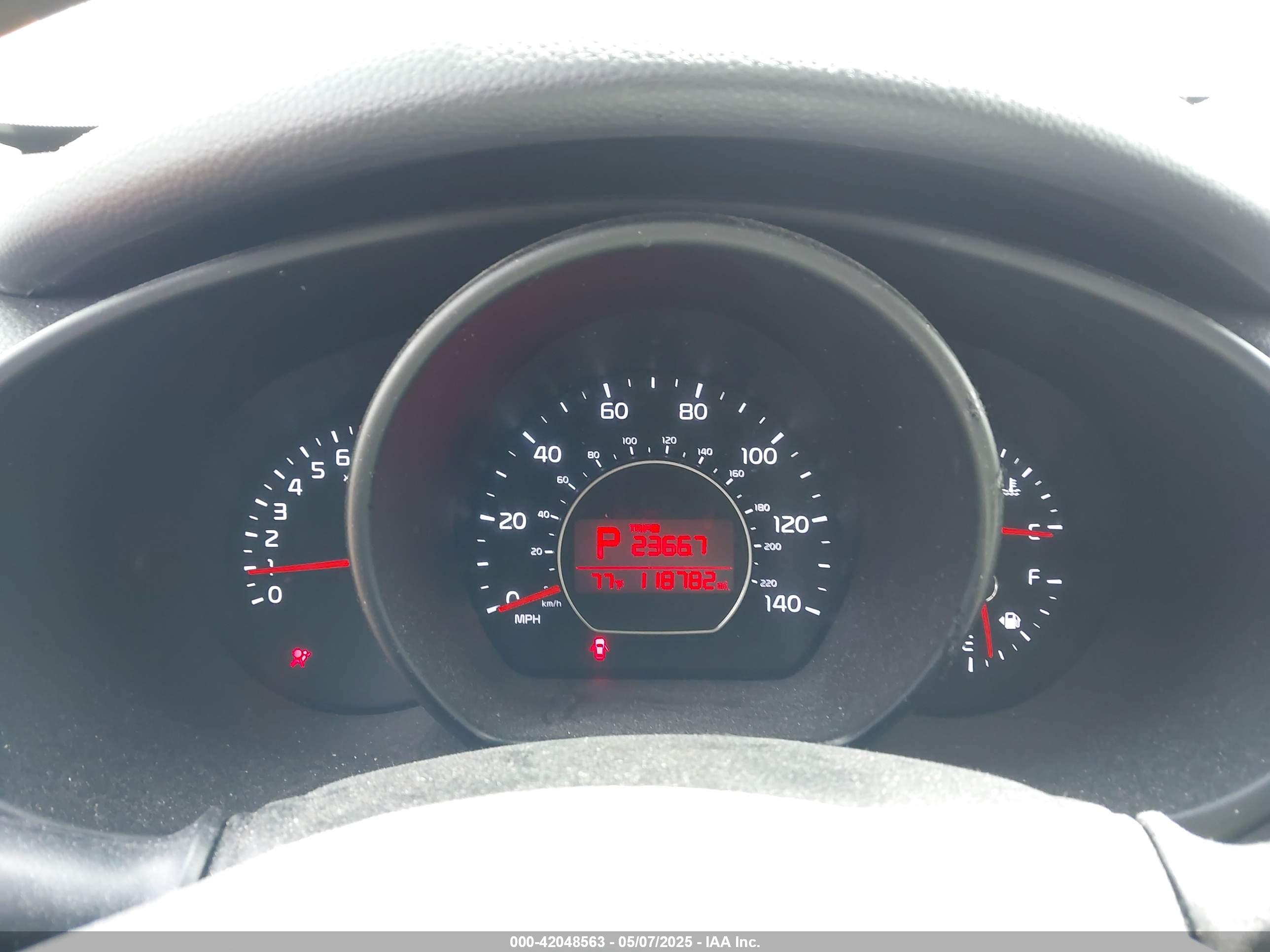 KIA SOUL image 7