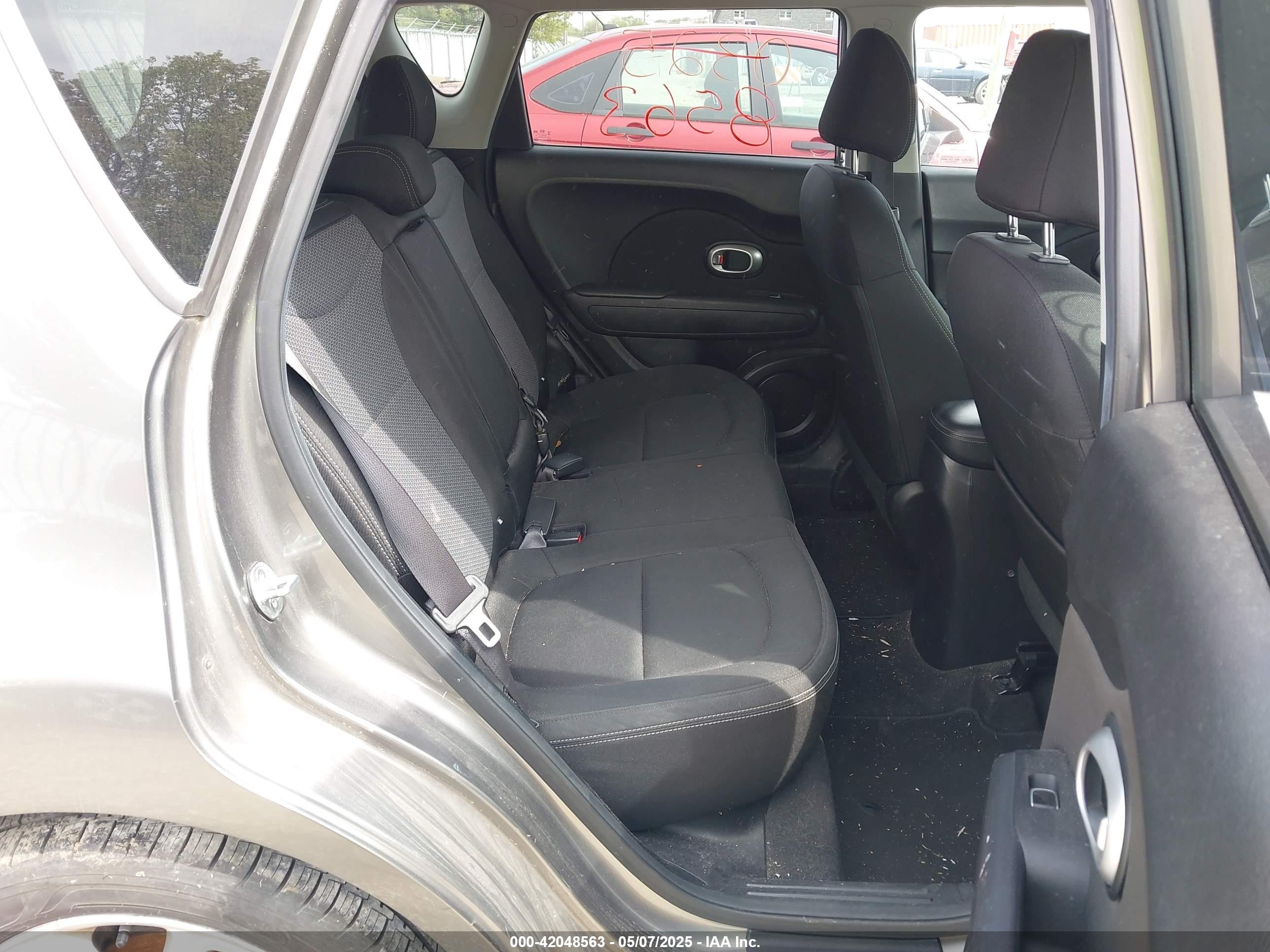 KIA SOUL image 8