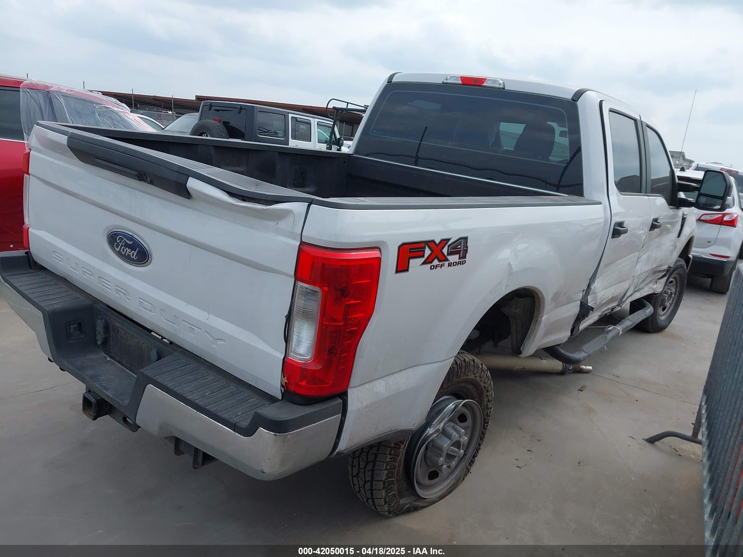 FORD F-250 image 4
