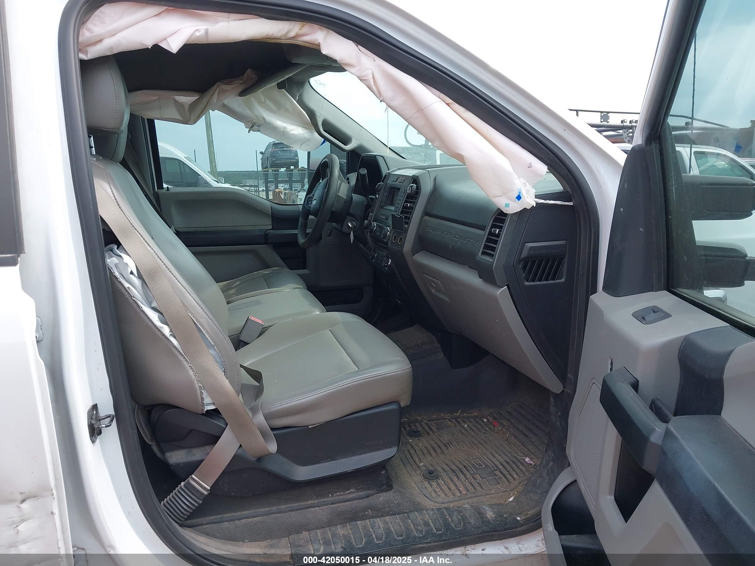 FORD F-250 image 5