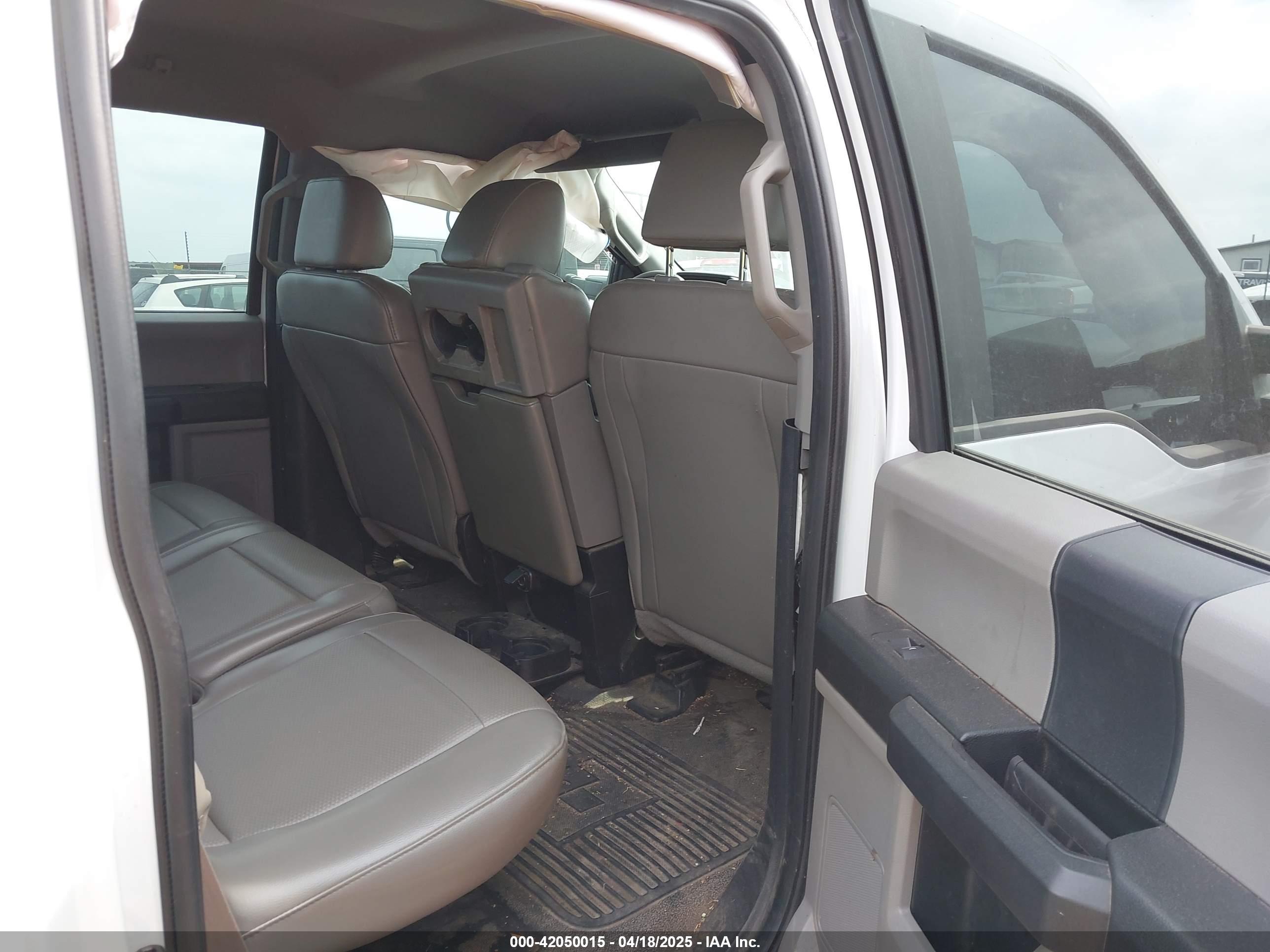FORD F-250 image 8