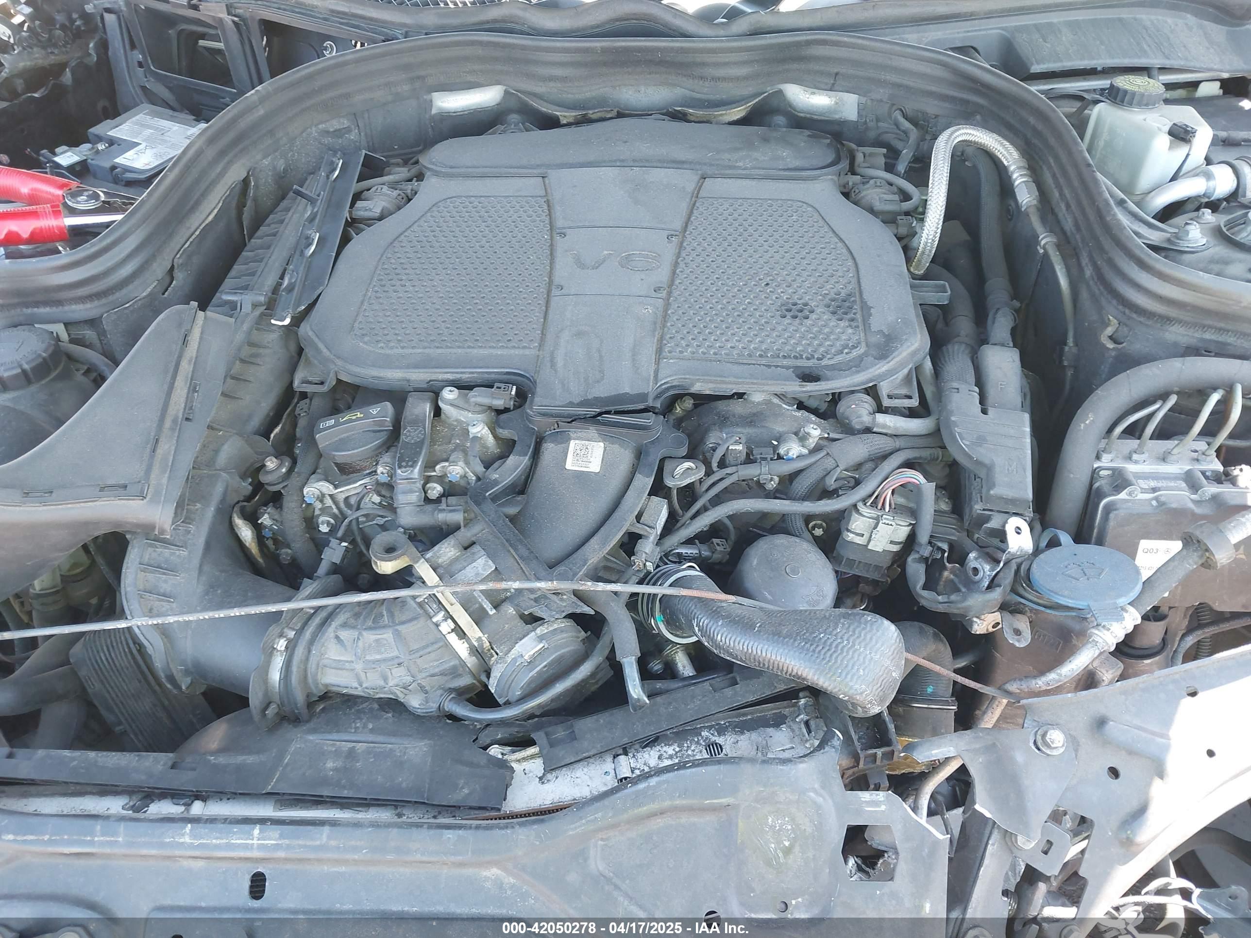 MERCEDES-BENZ E image 10
