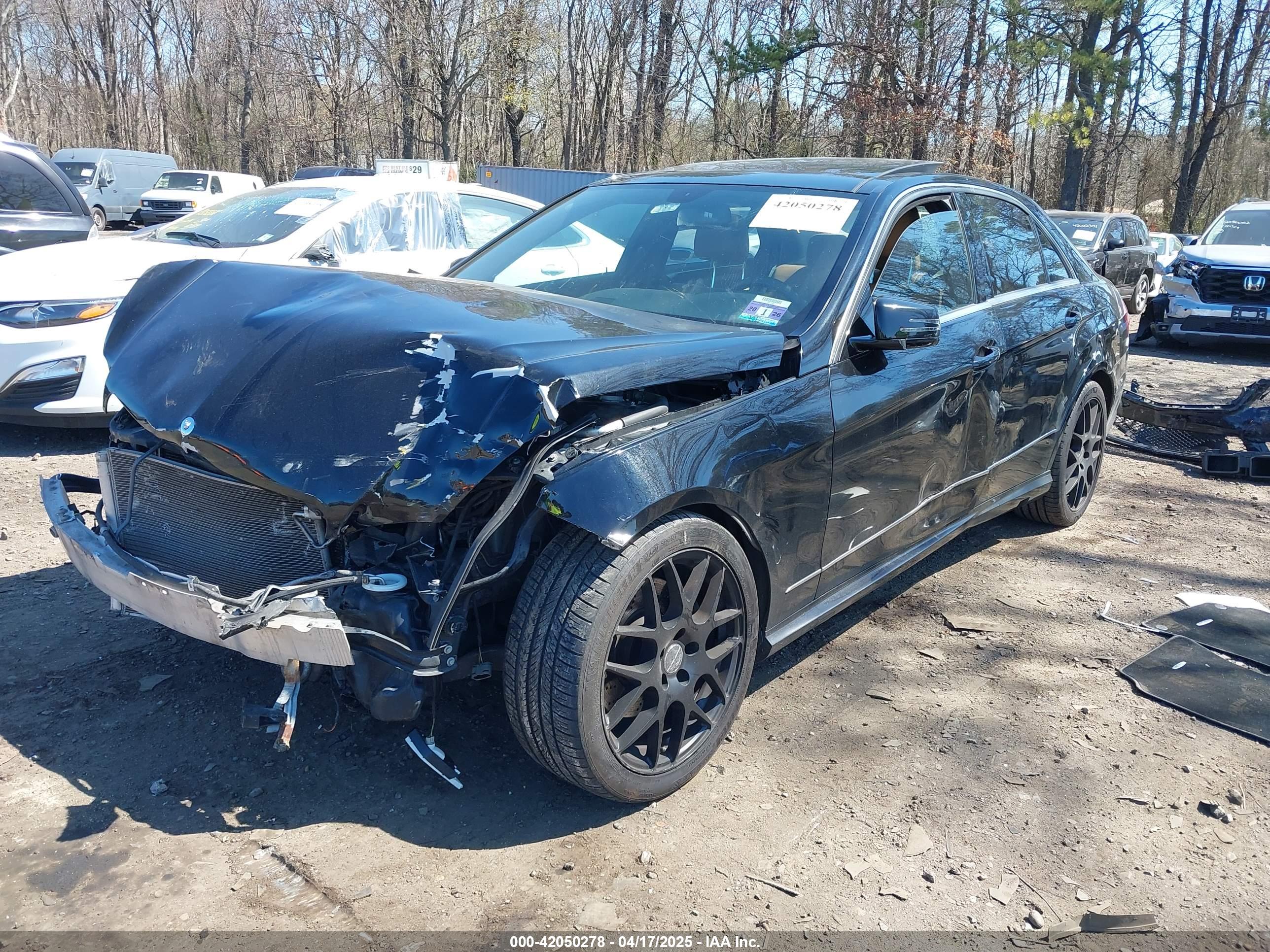 MERCEDES-BENZ E image 2