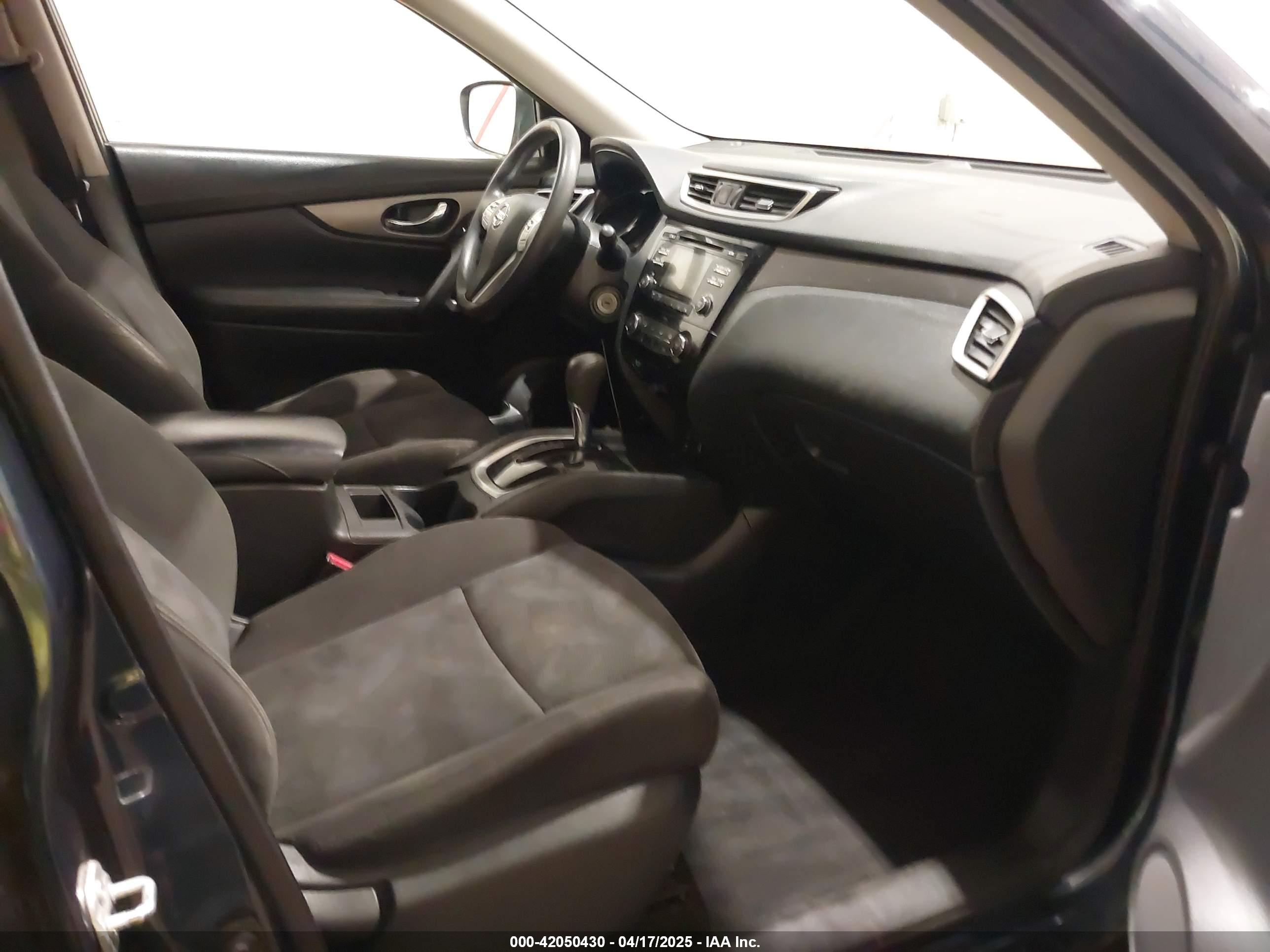 NISSAN ROGUE image 5