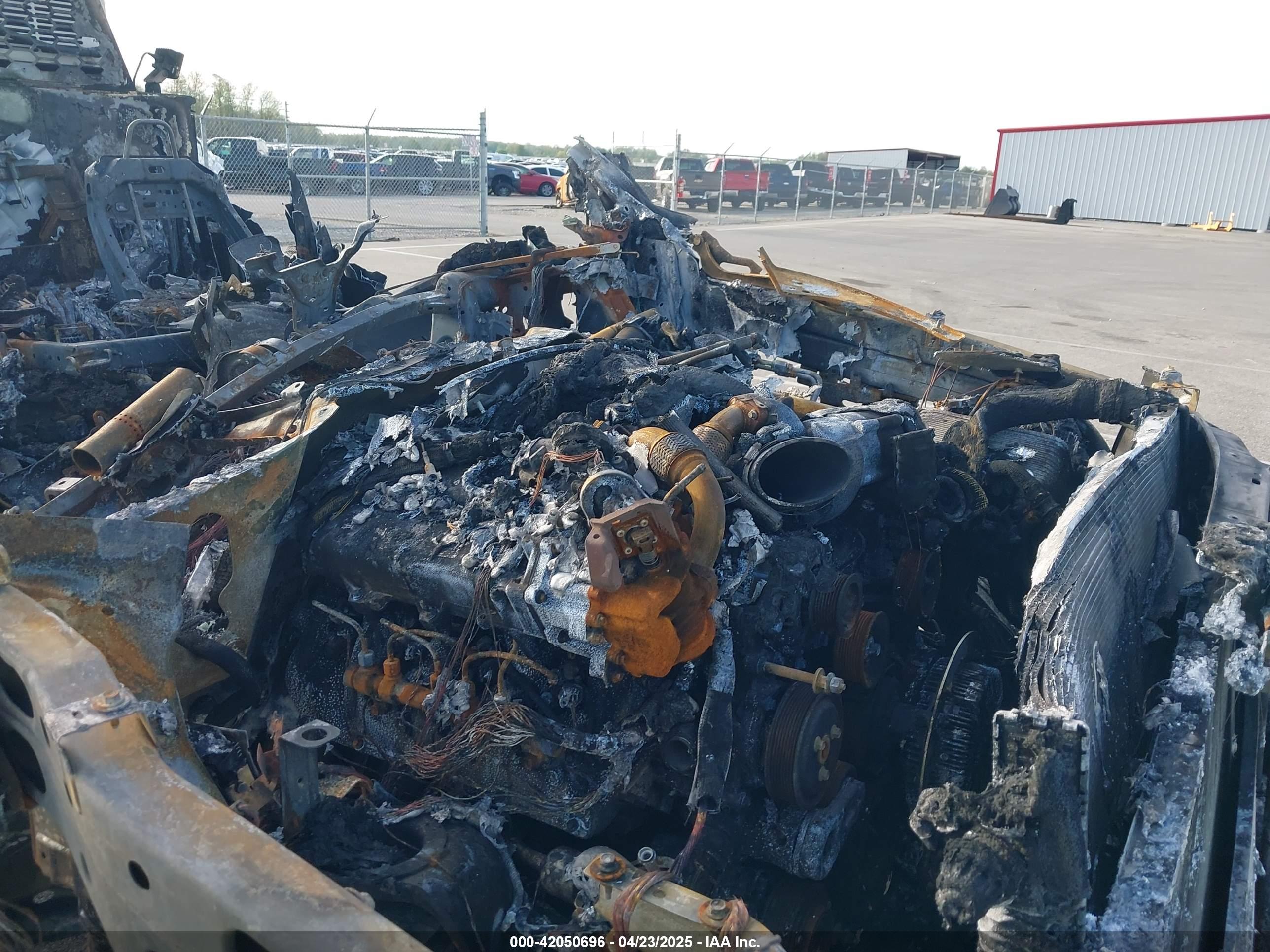 FORD F-550 image 10