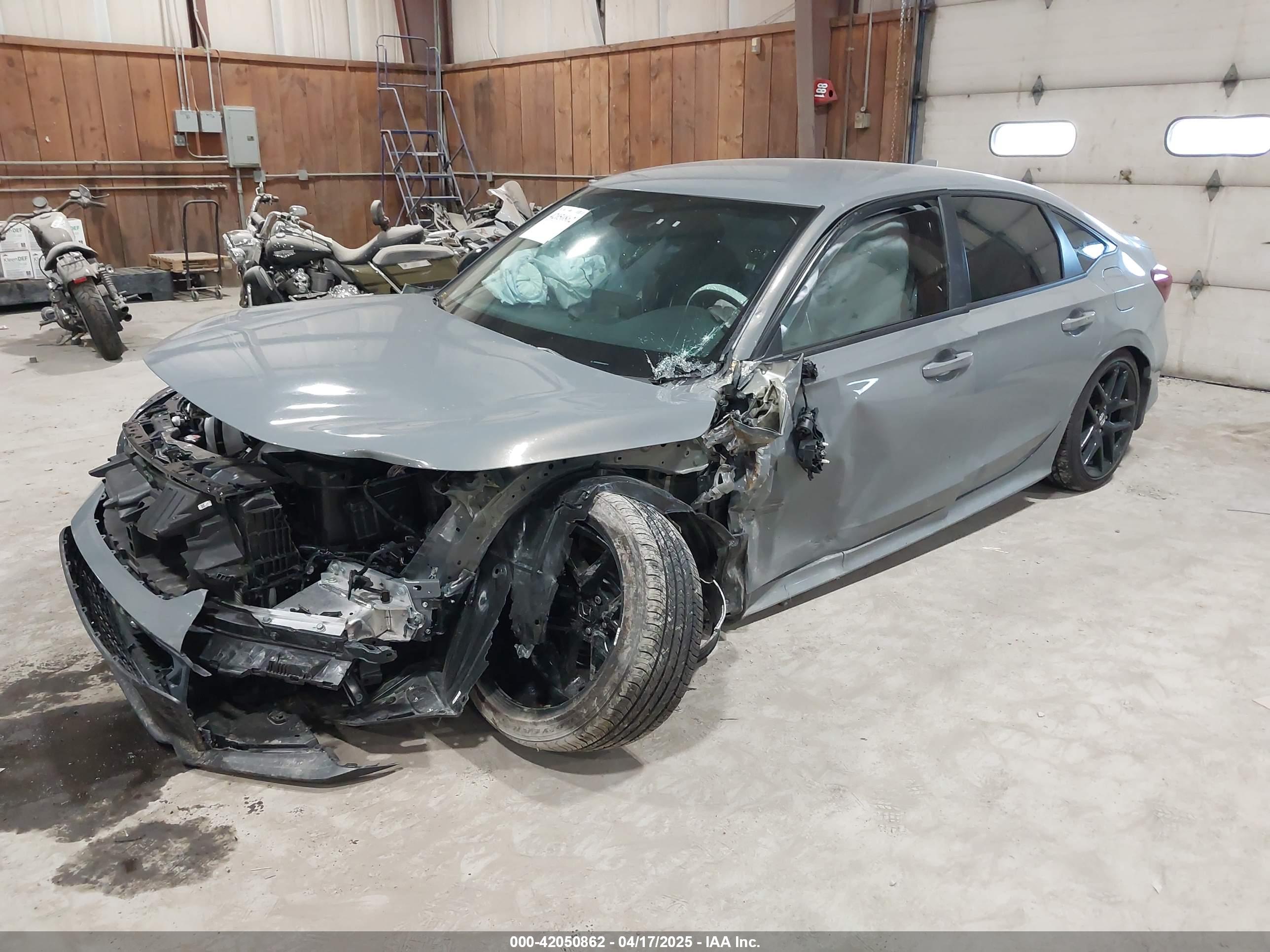 HONDA CIVIC image 2