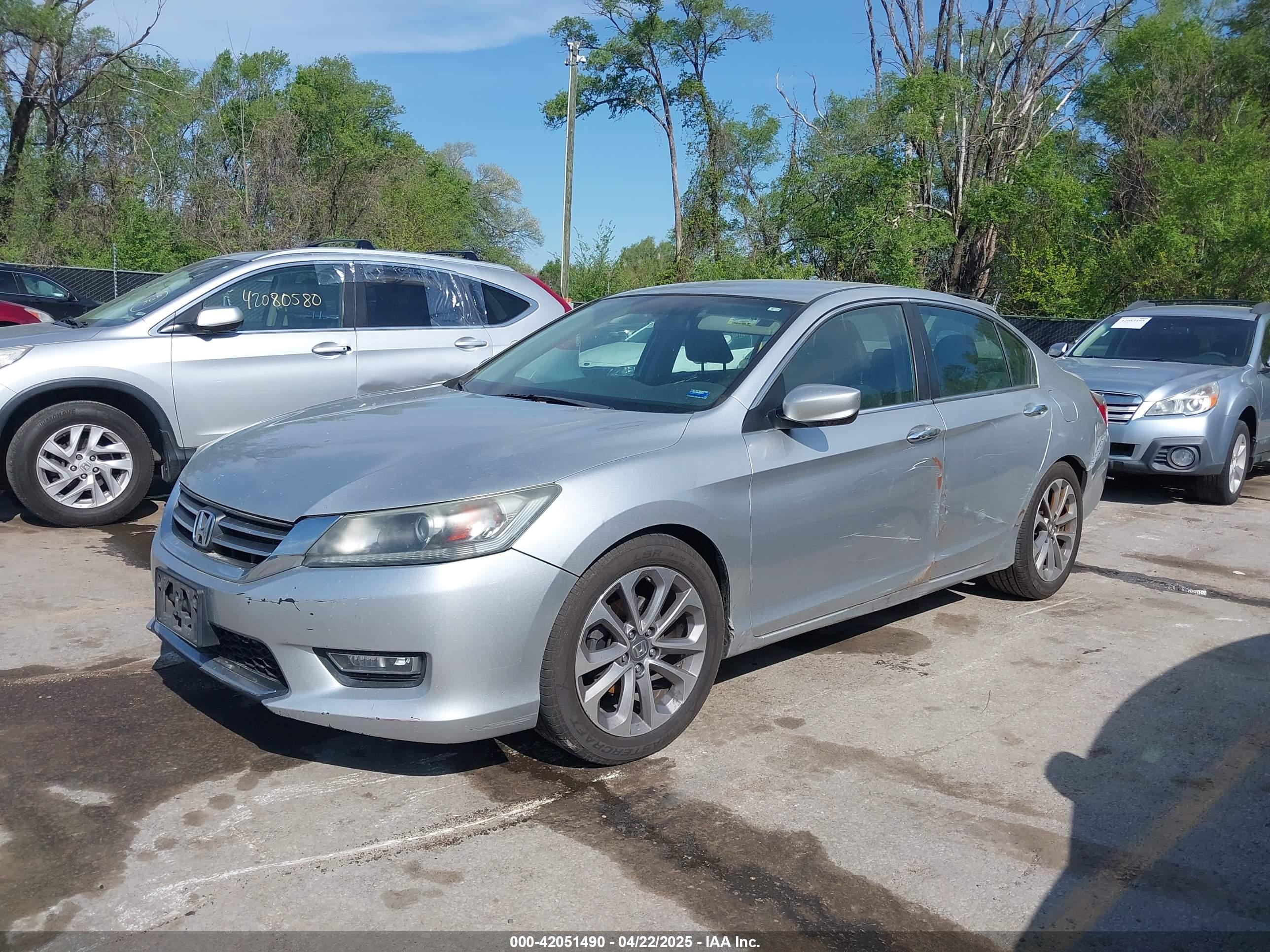 HONDA ACCORD image 2