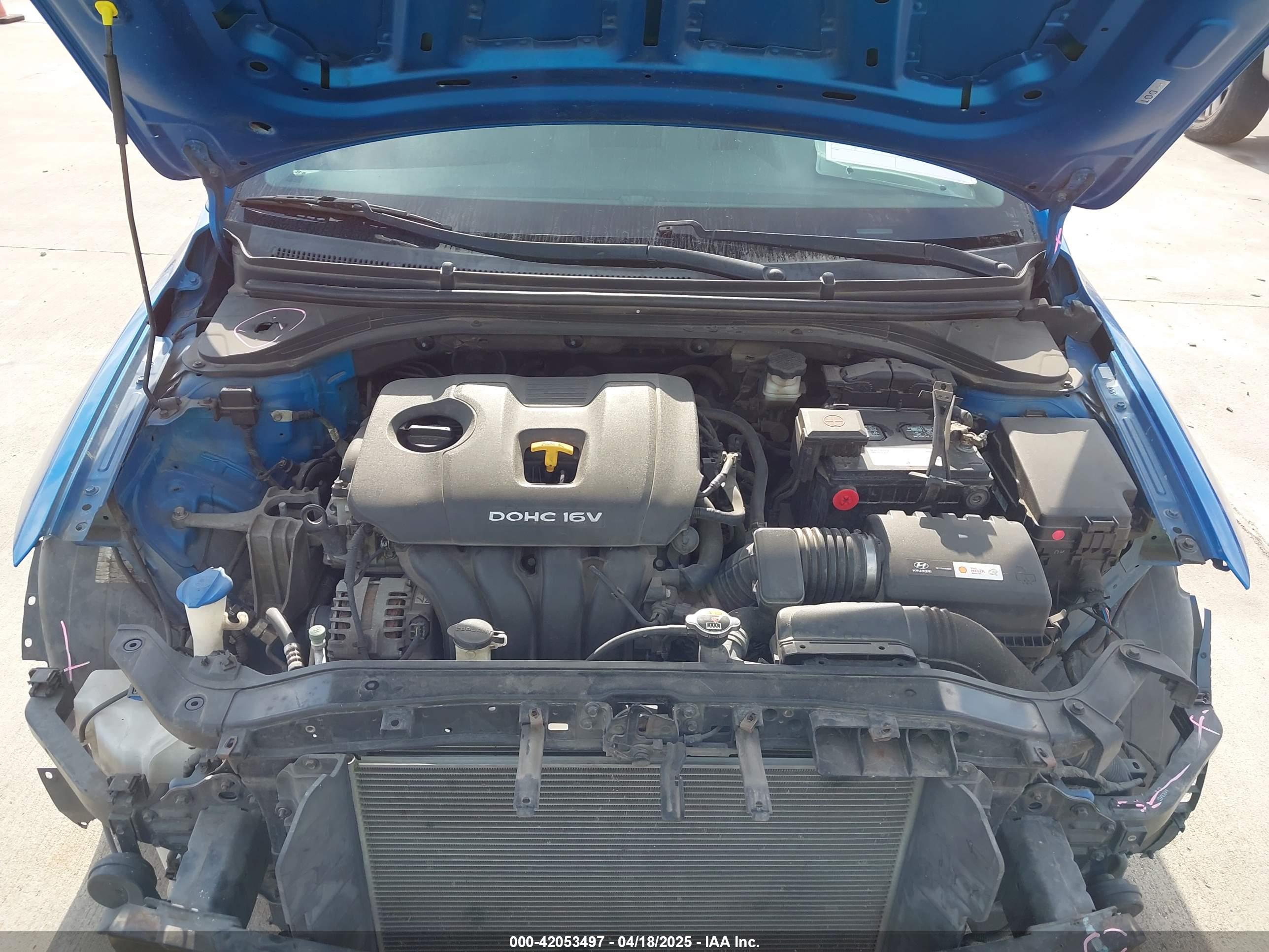 HYUNDAI ELANTRA image 10