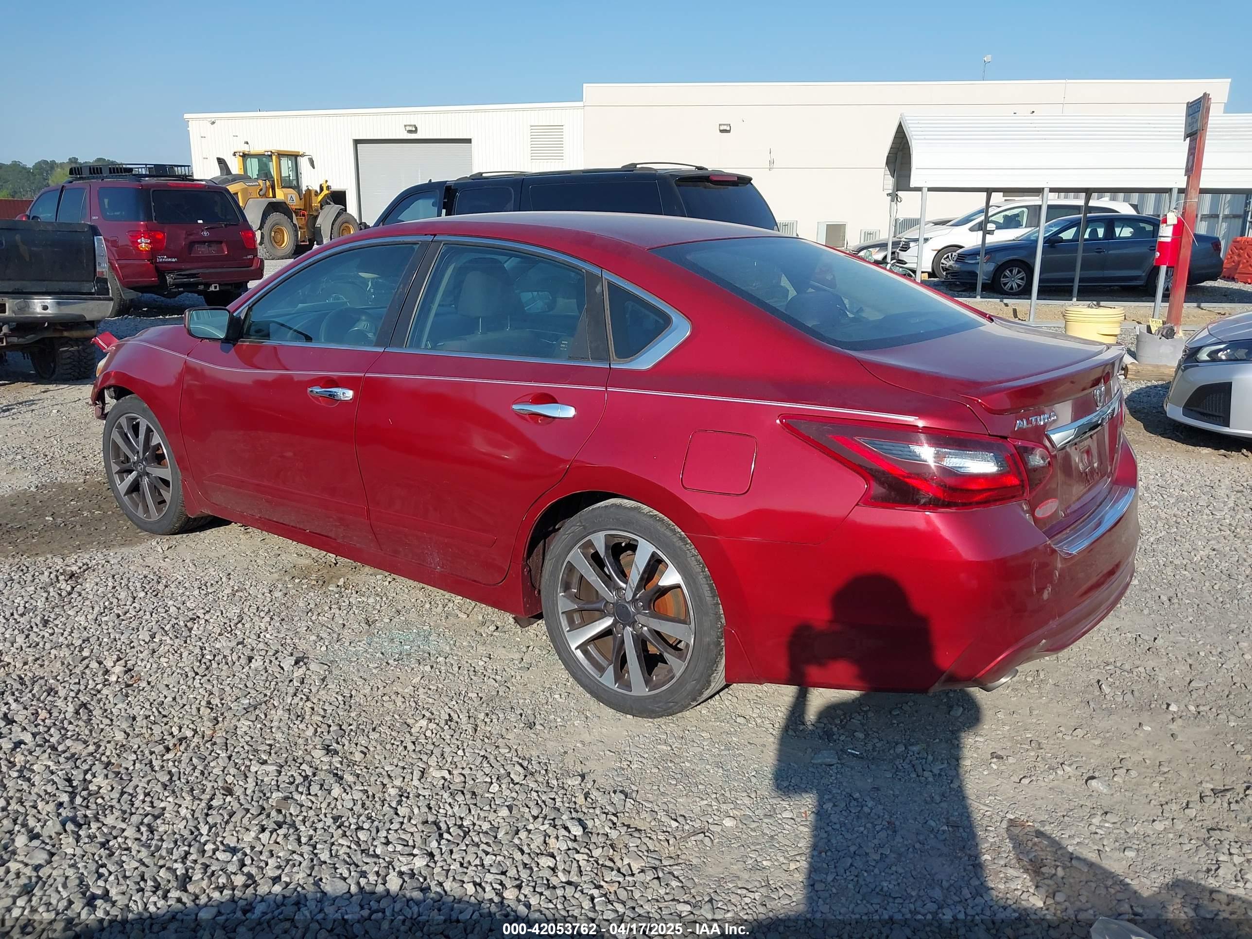 NISSAN ALTIMA image 3
