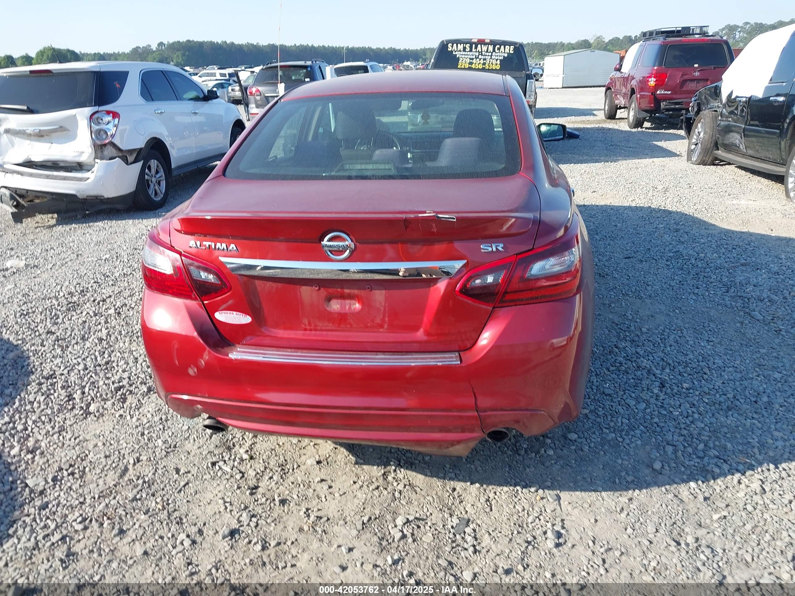 NISSAN ALTIMA image 6