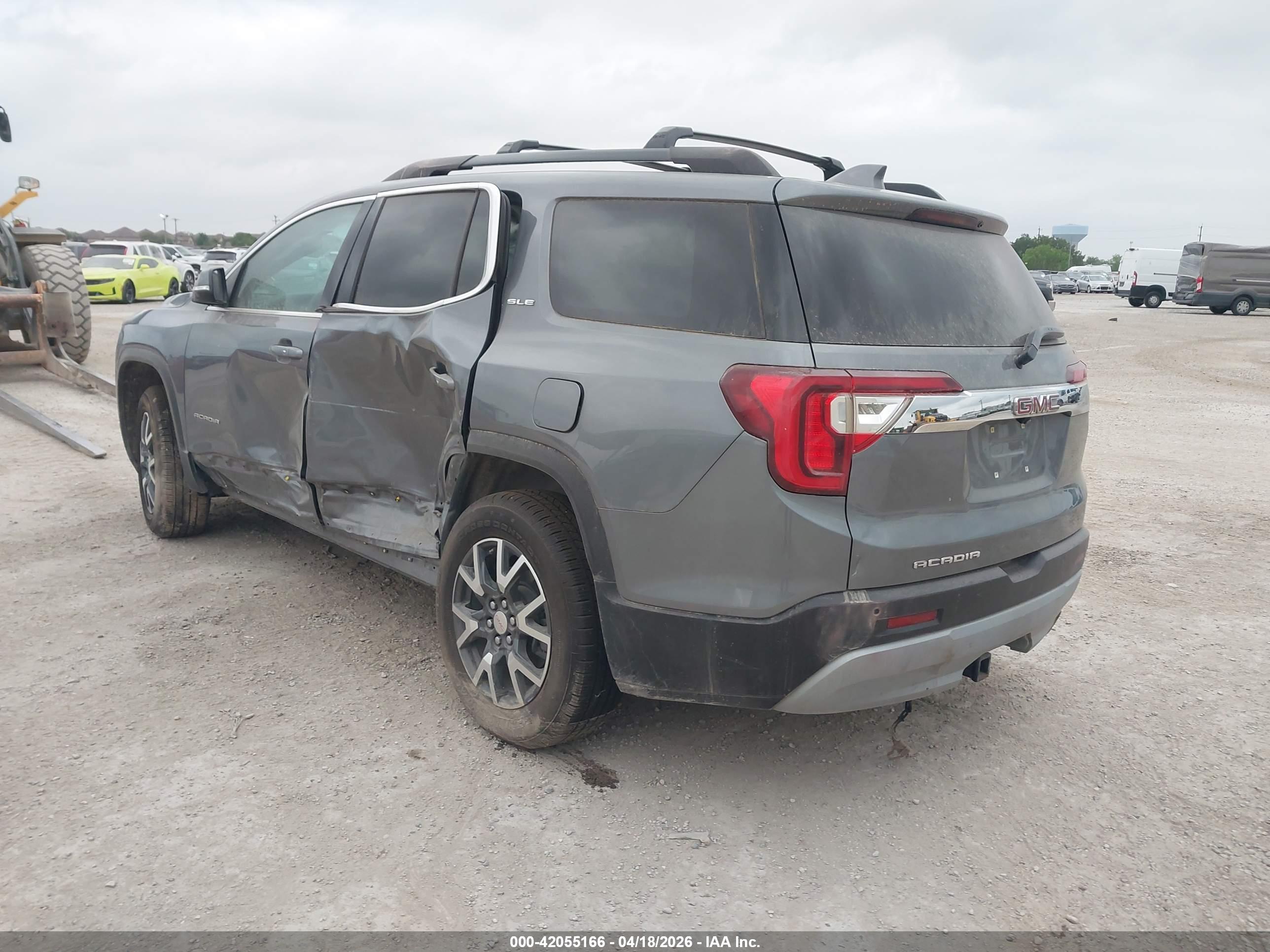 GMC ACADIA image 3
