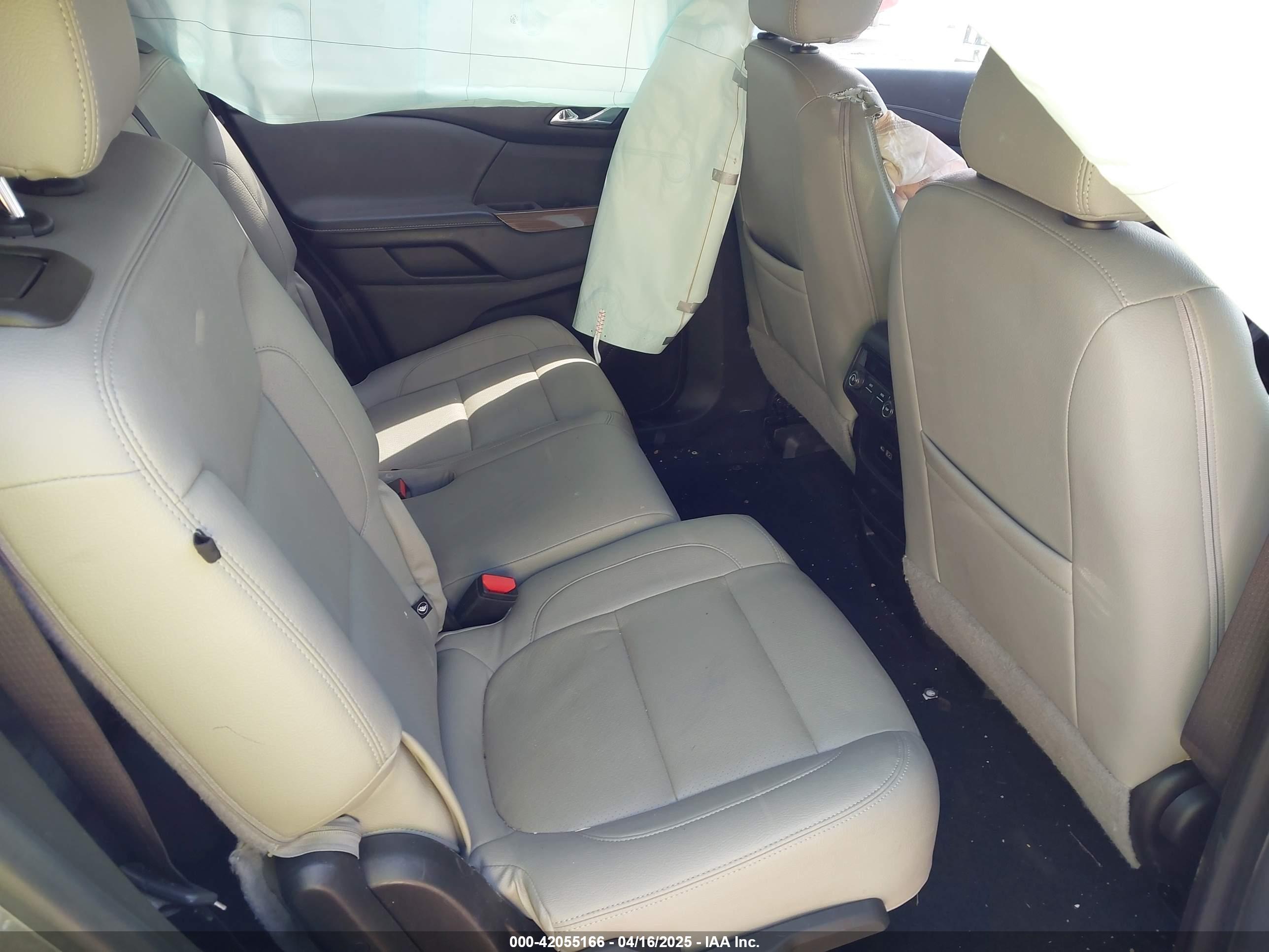 GMC ACADIA image 8