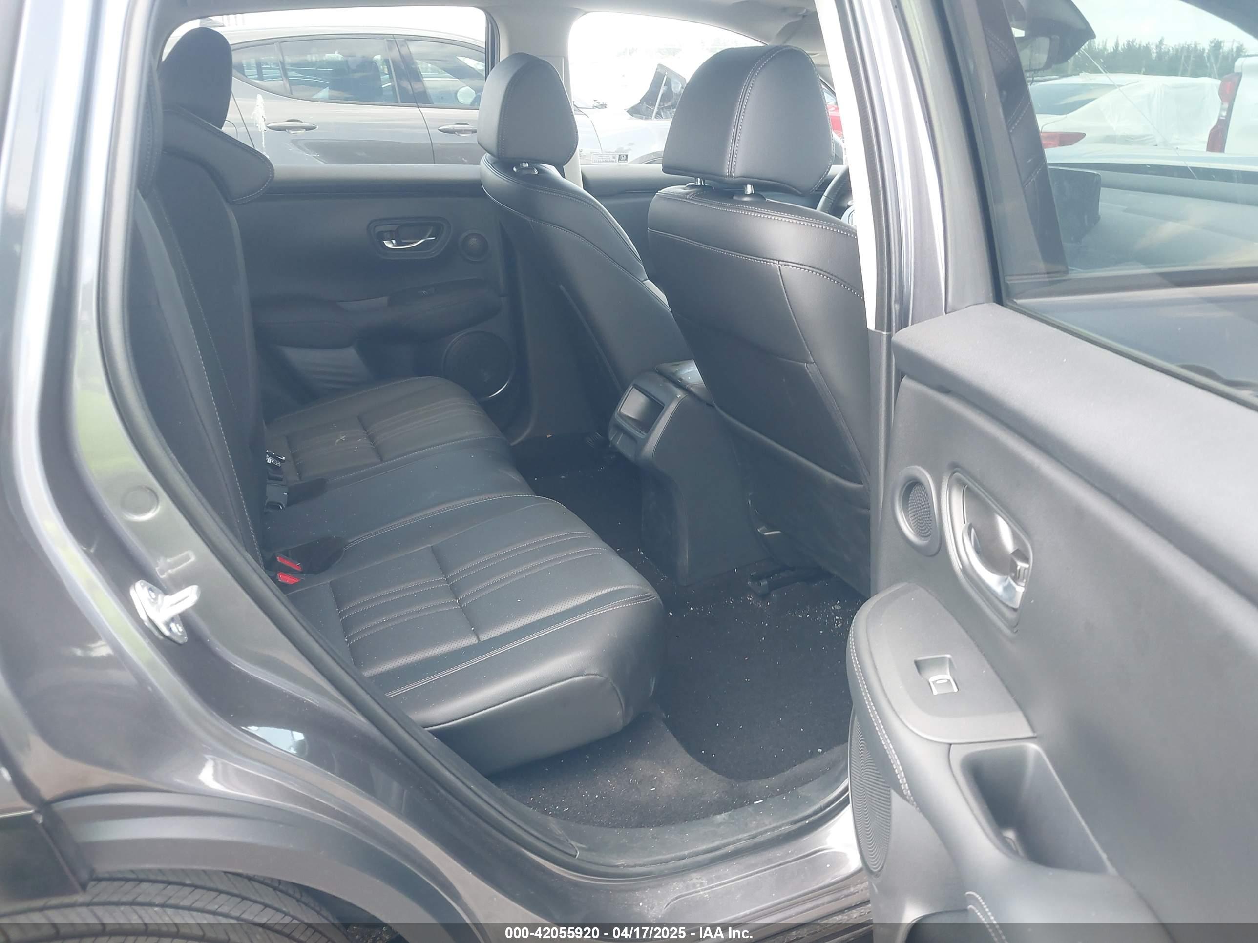 HONDA HR-V image 8