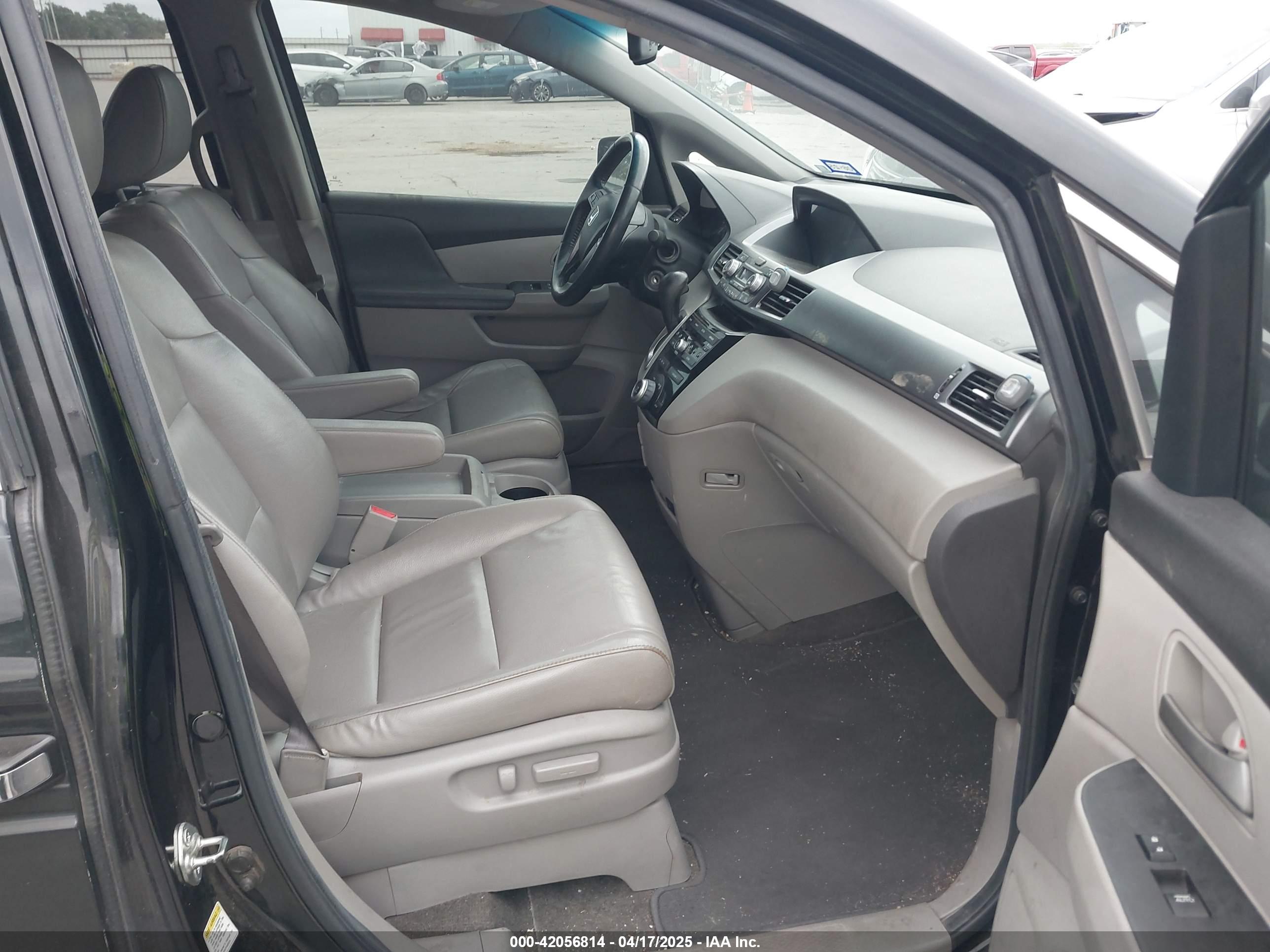 HONDA ODYSSEY image 5