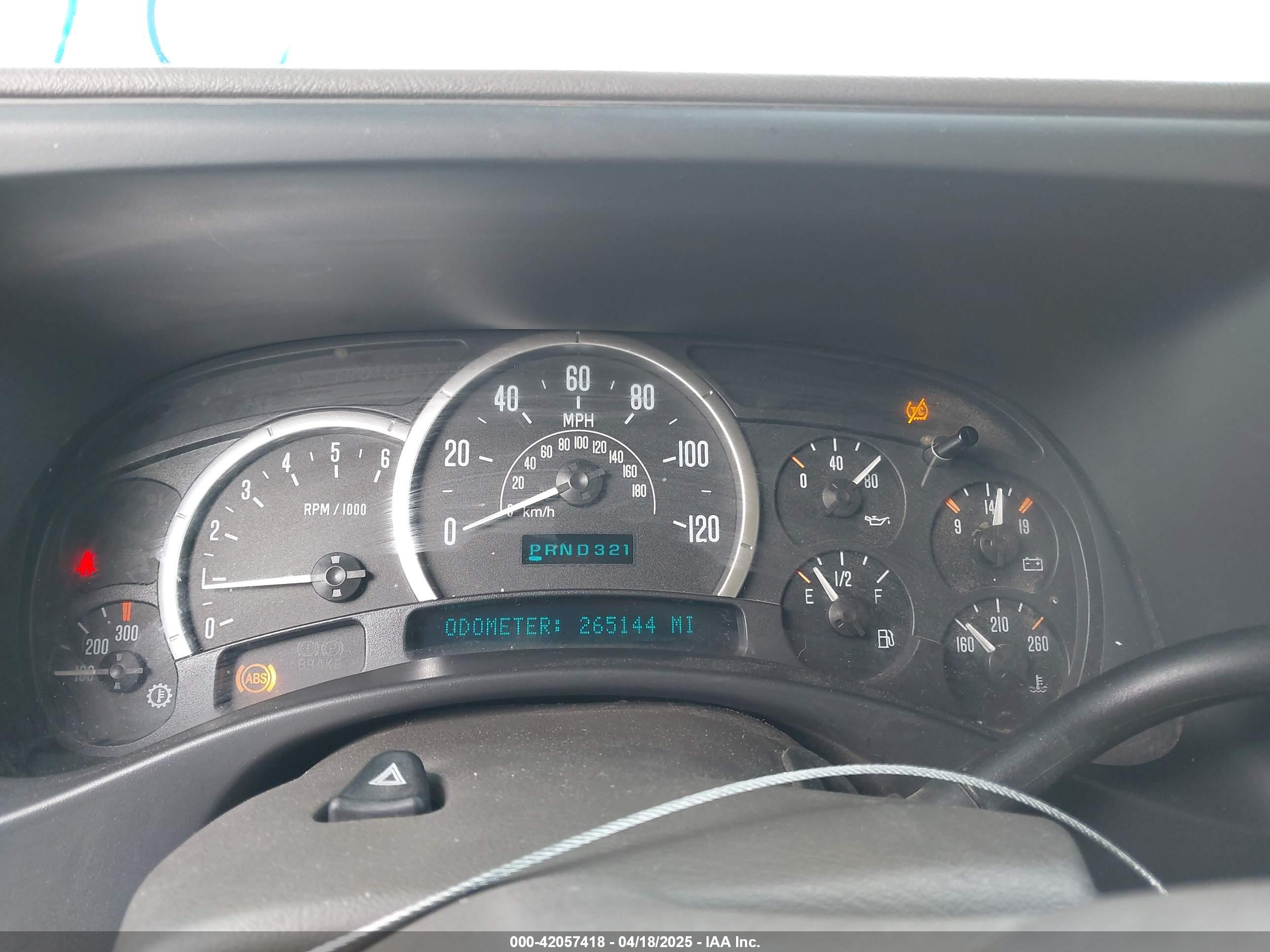 CADILLAC ESCALADE image 7