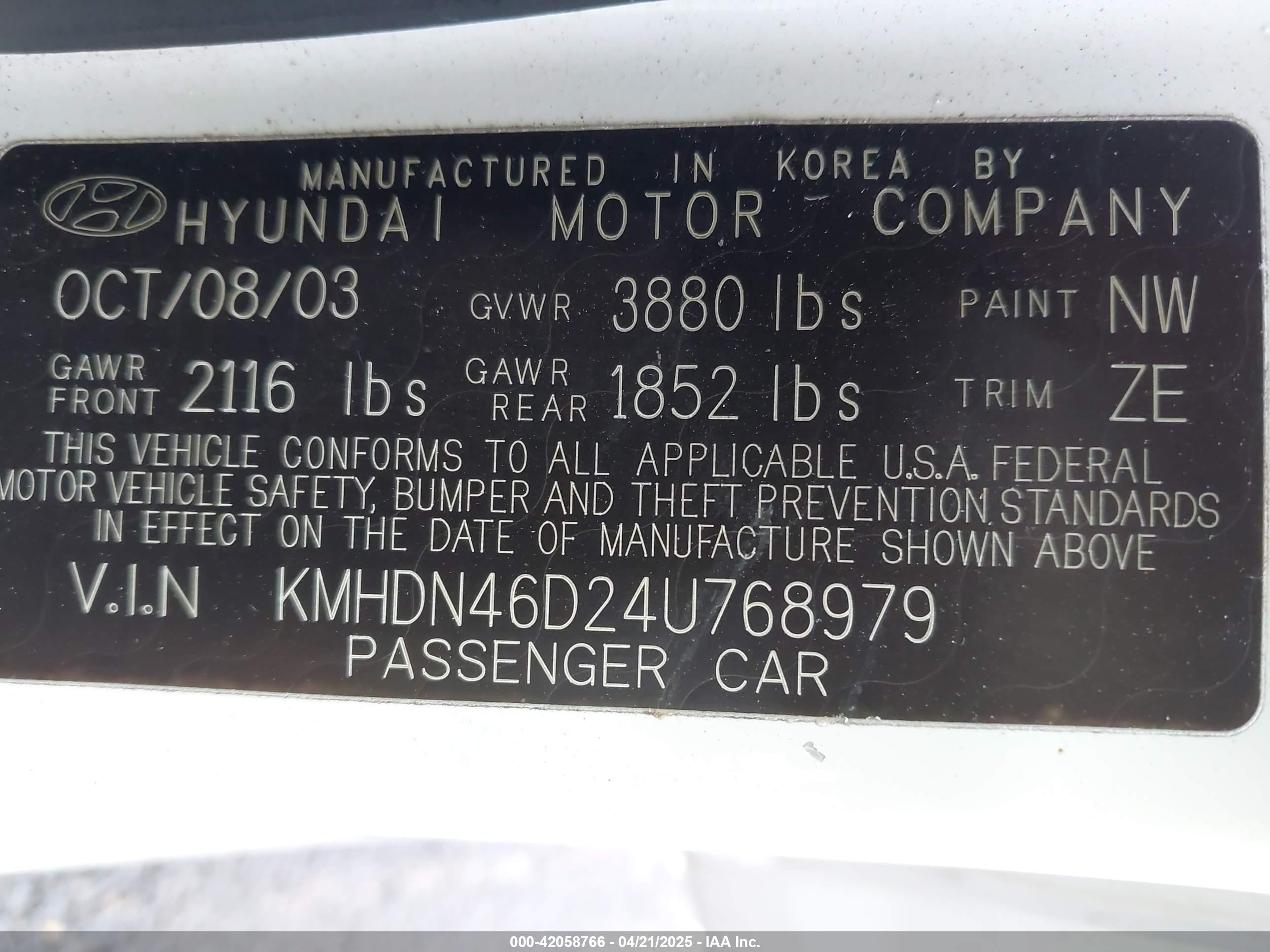 HYUNDAI ELANTRA image 9