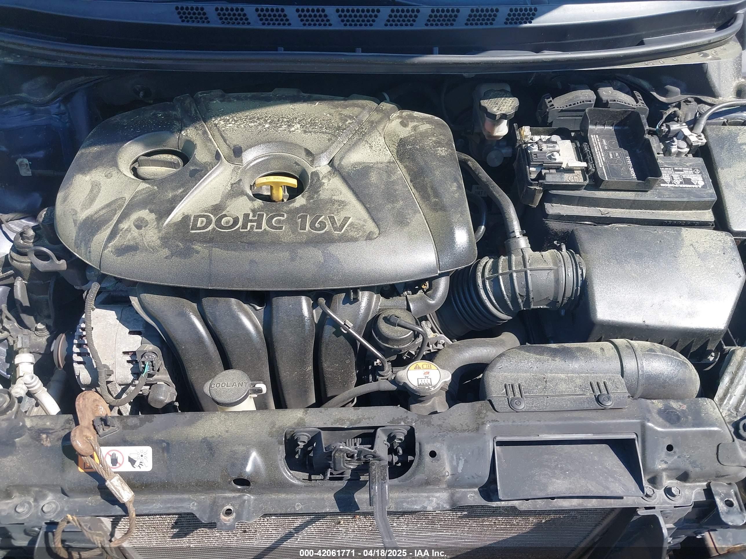 HYUNDAI ELANTRA image 10