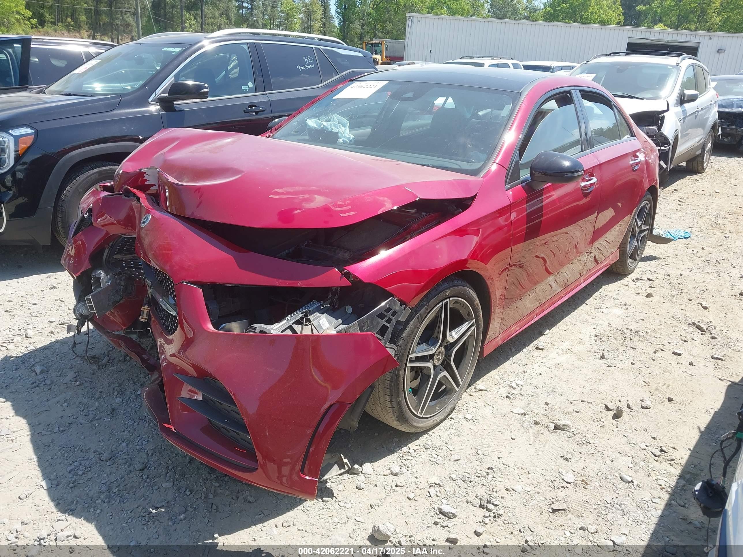 MERCEDES-BENZ A image 2
