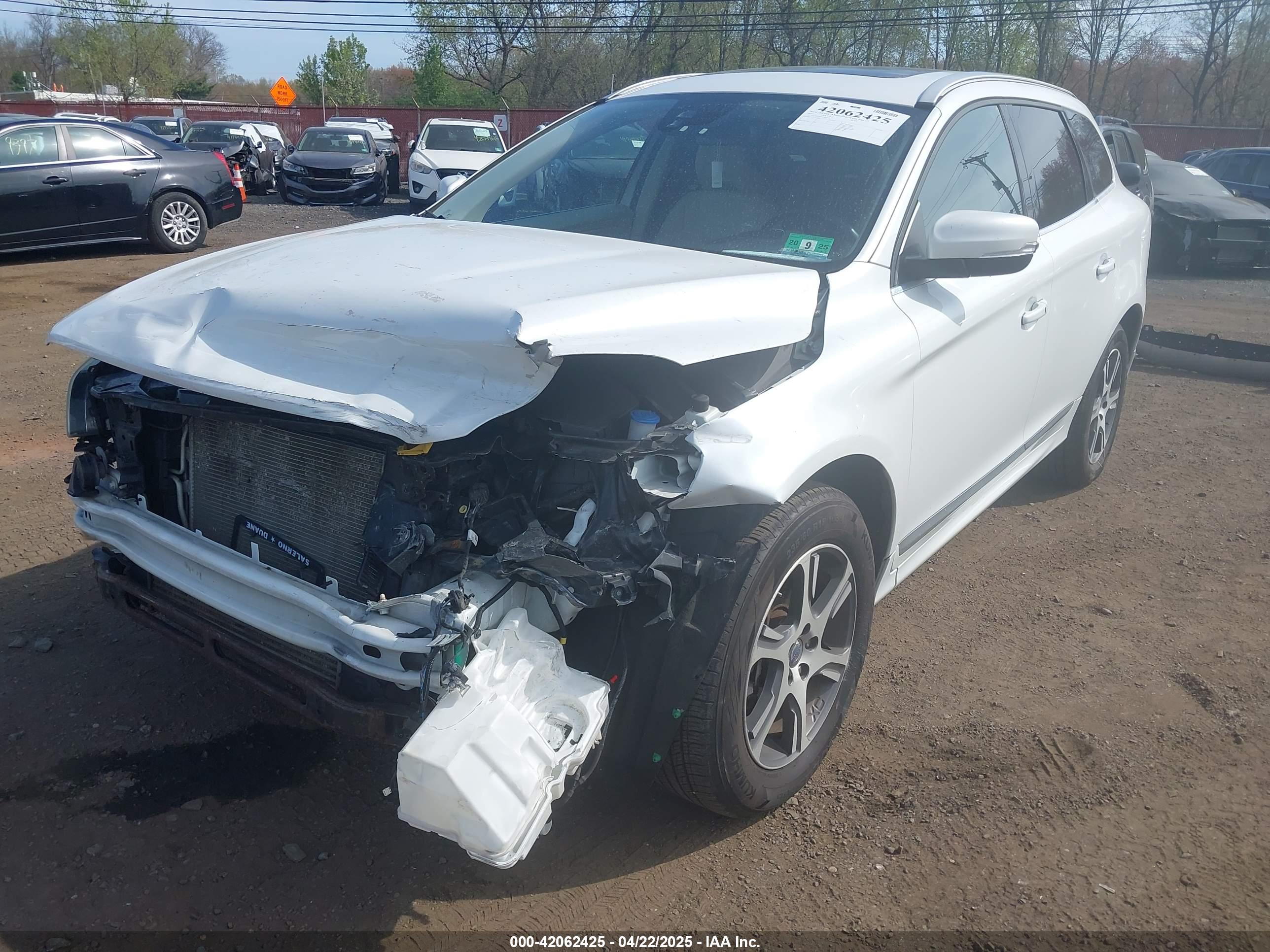 VOLVO XC60 image 6