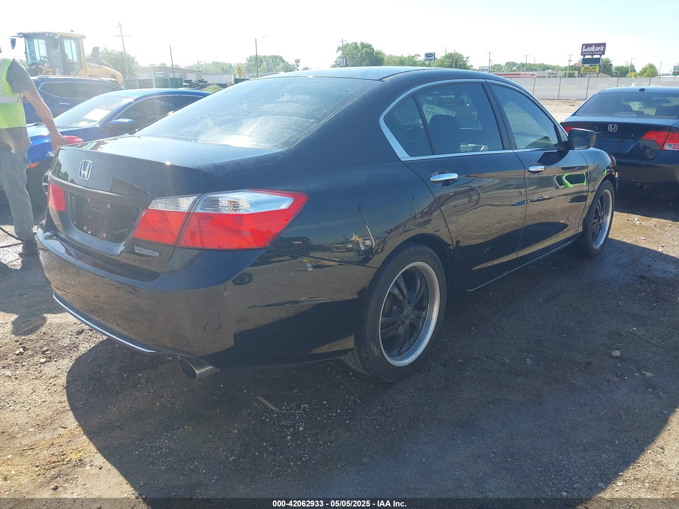 HONDA ACCORD image 4