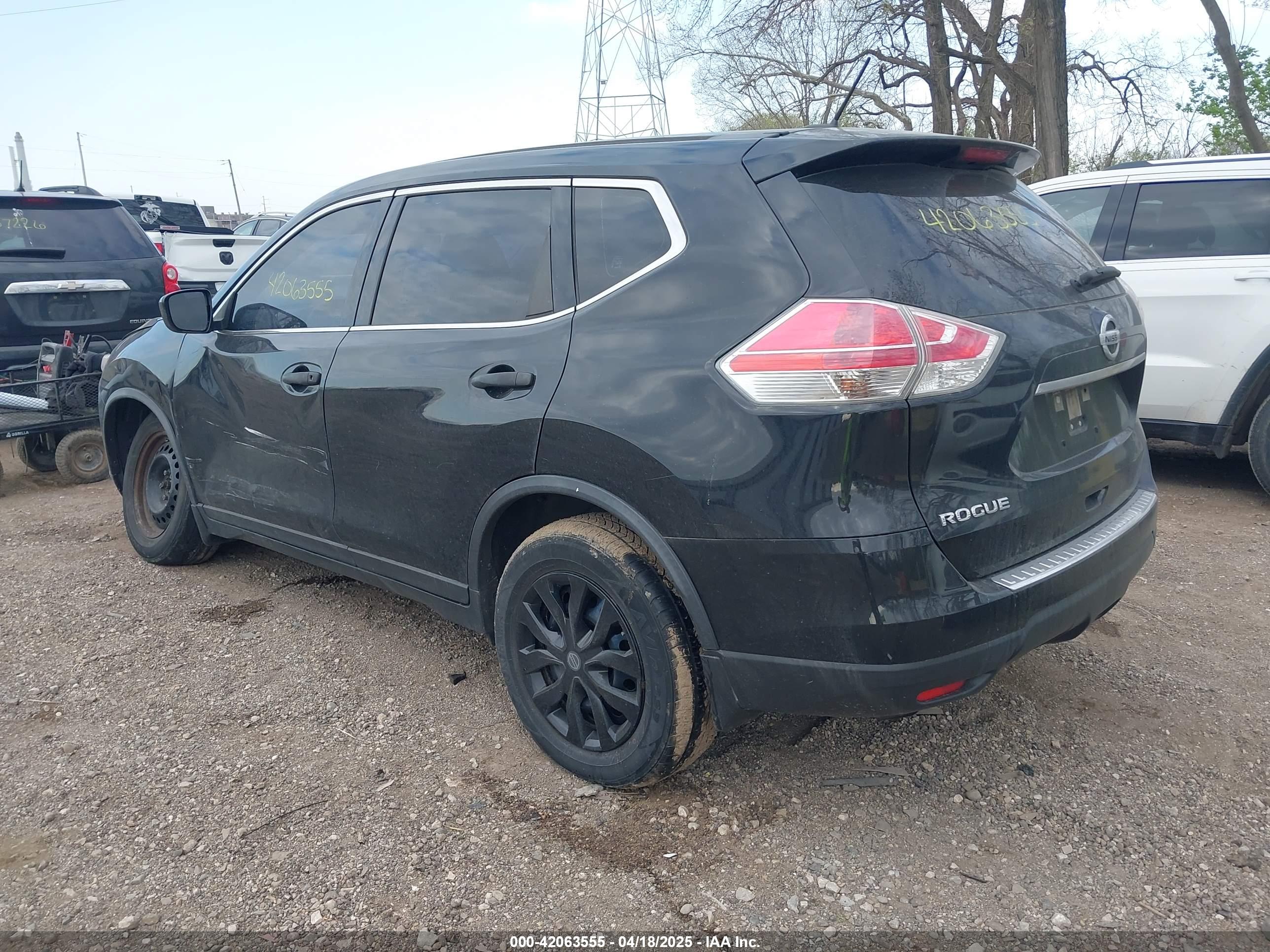 NISSAN ROGUE image 3