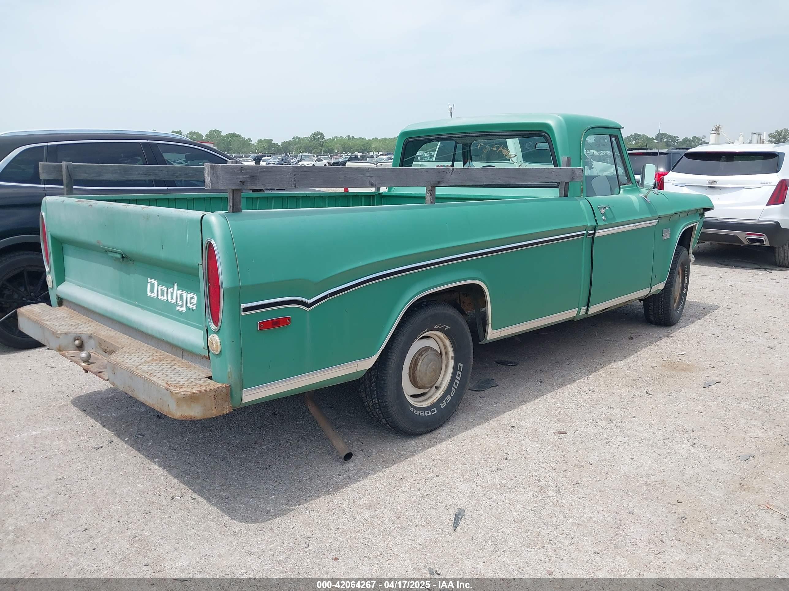 DODGE D100 image 4