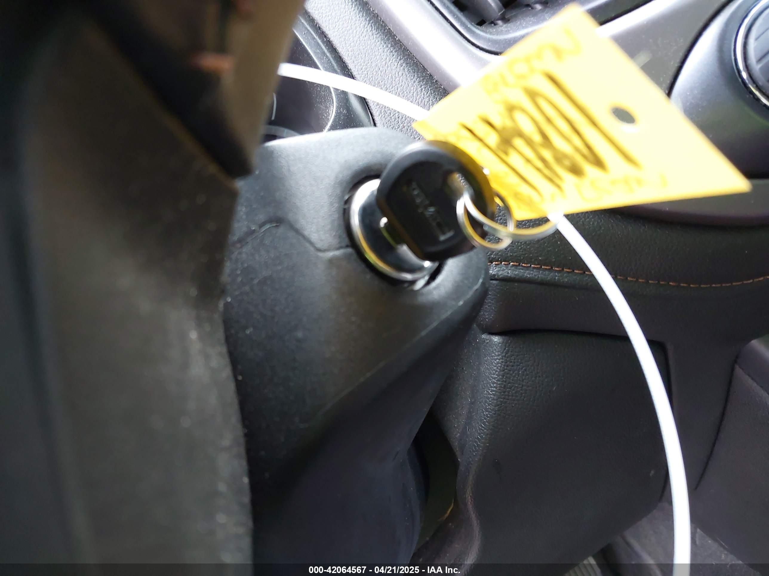 GMC CANYON image 11