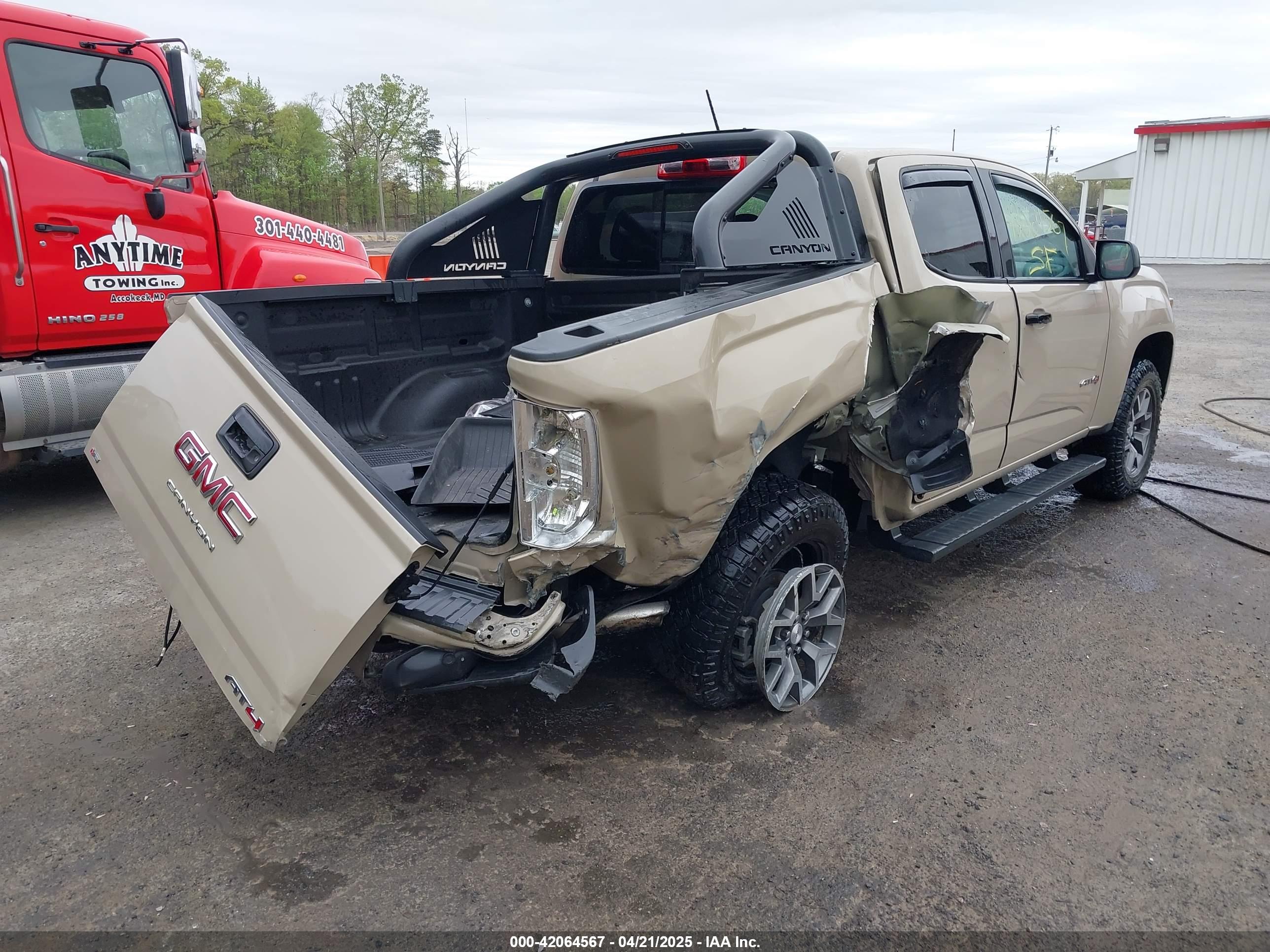 GMC CANYON image 4
