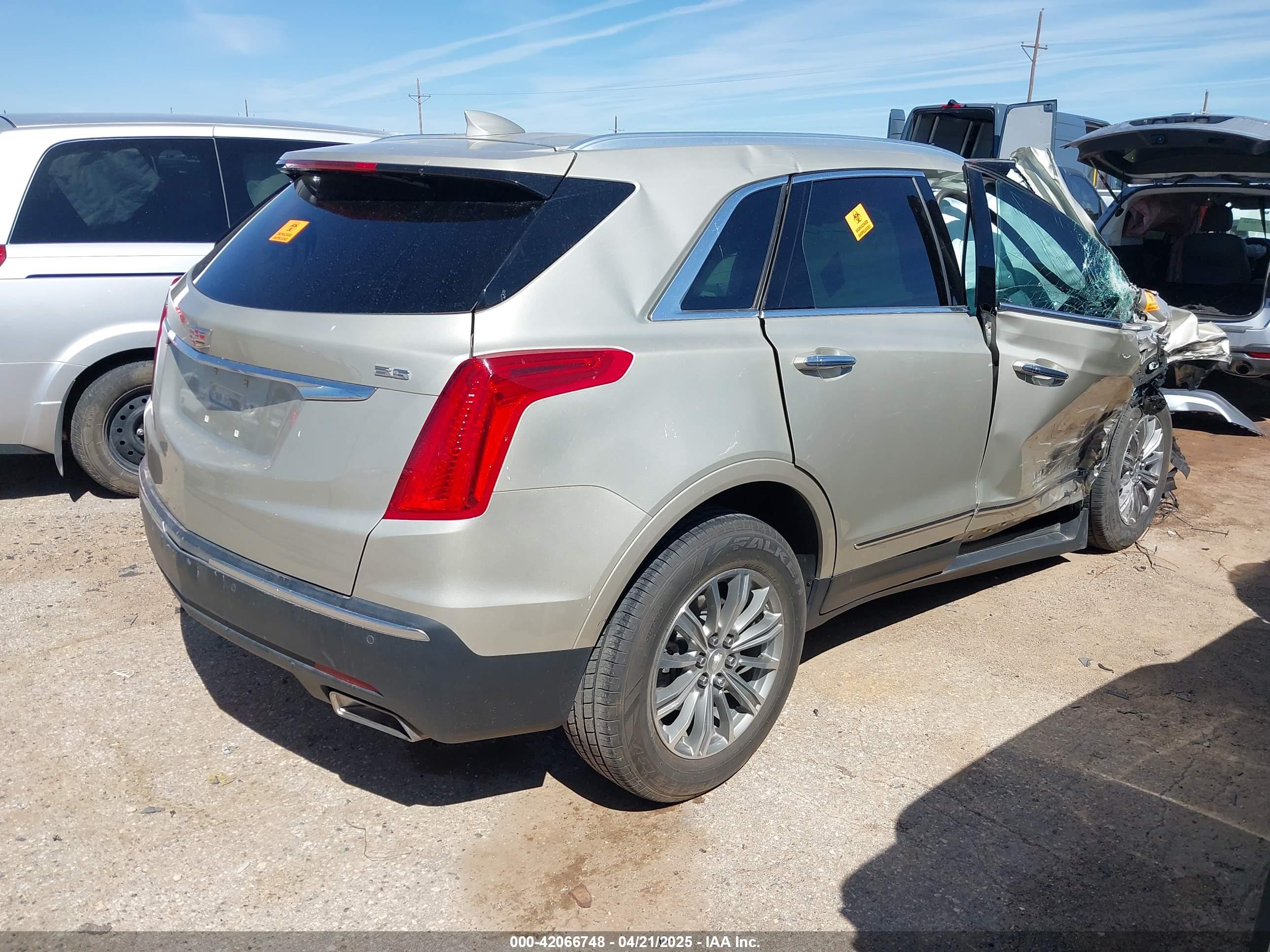 CADILLAC XT5 image 4
