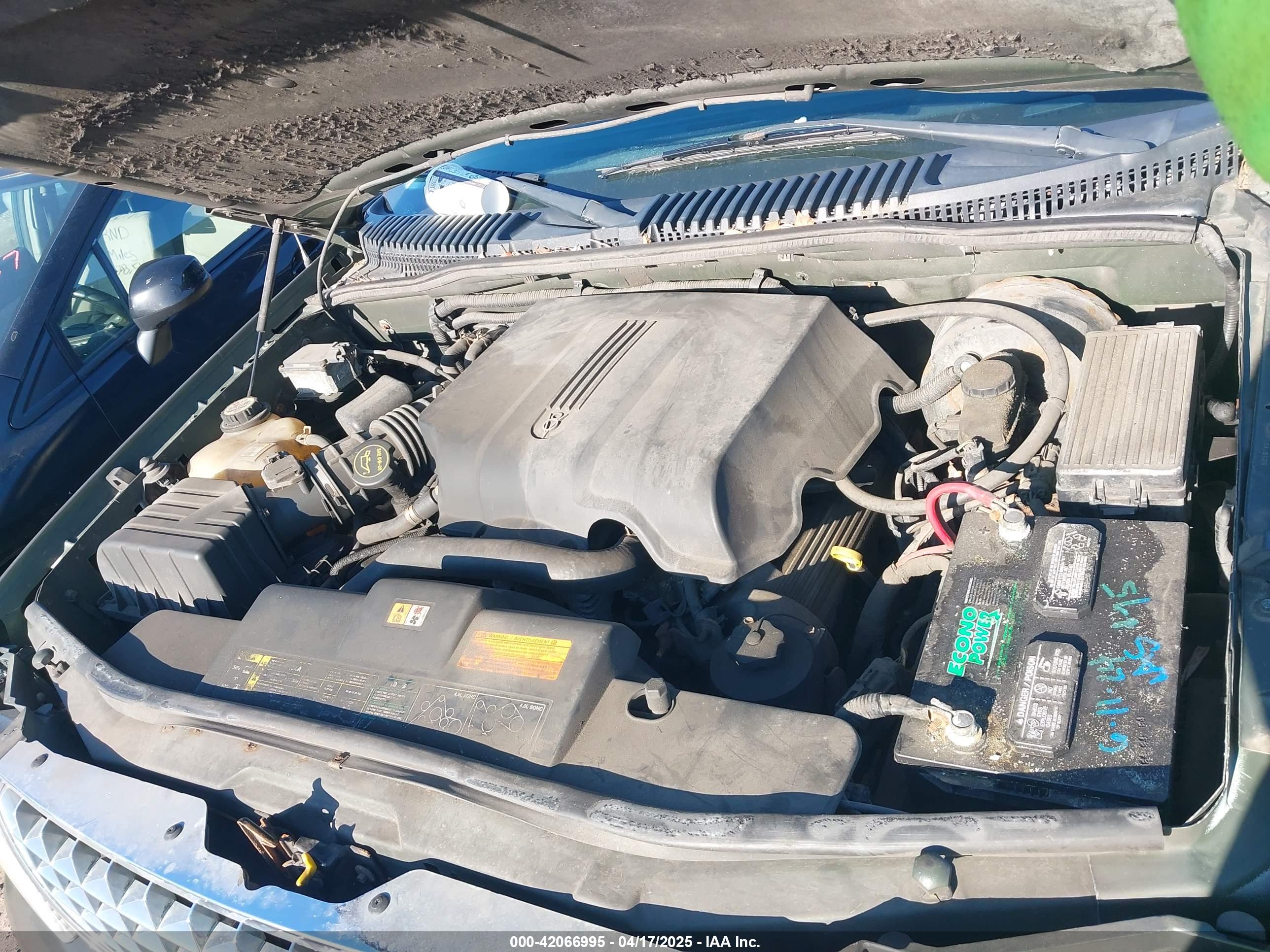FORD EXPLORER image 10