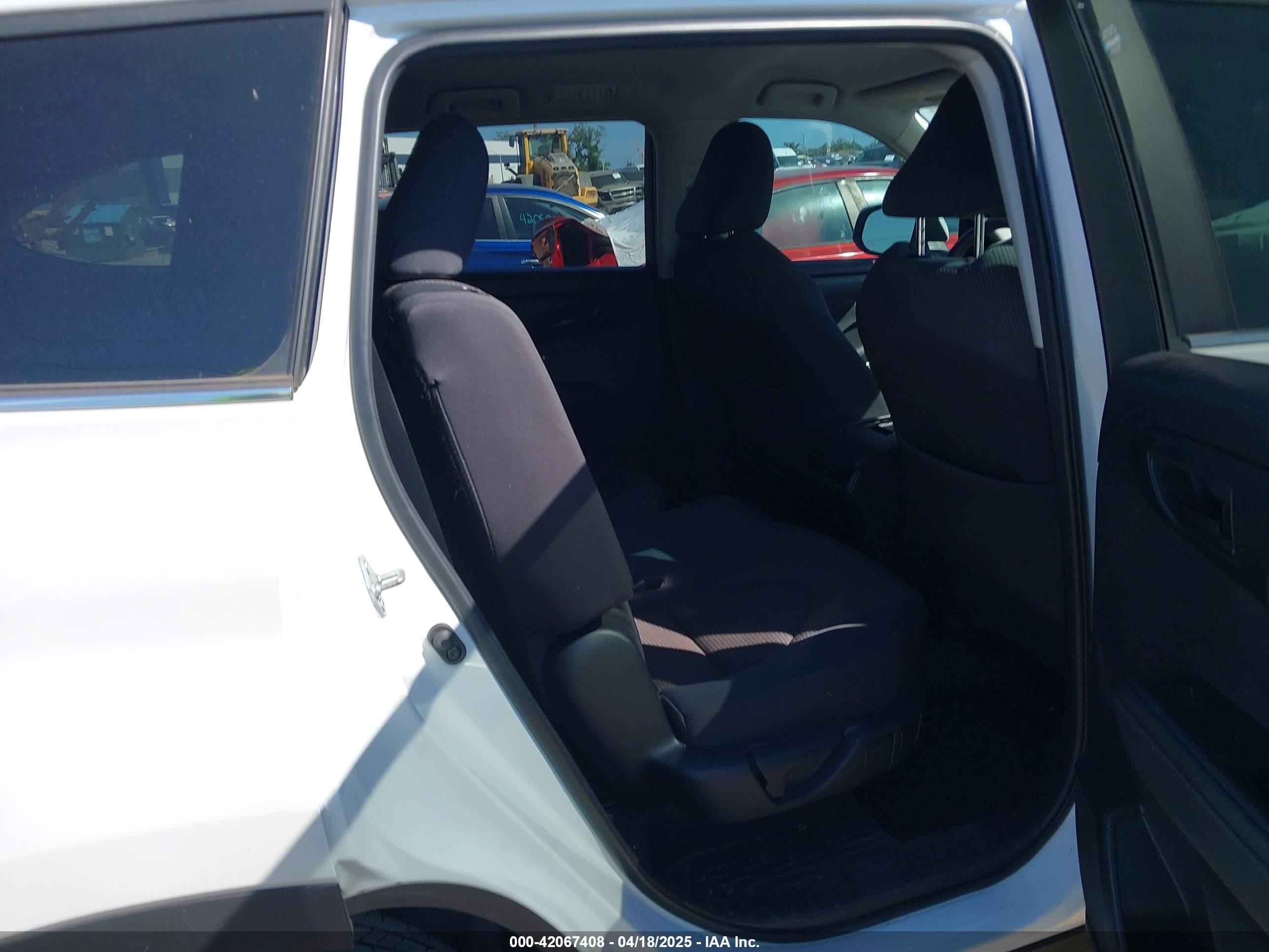 TOYOTA HIGHLANDER image 8