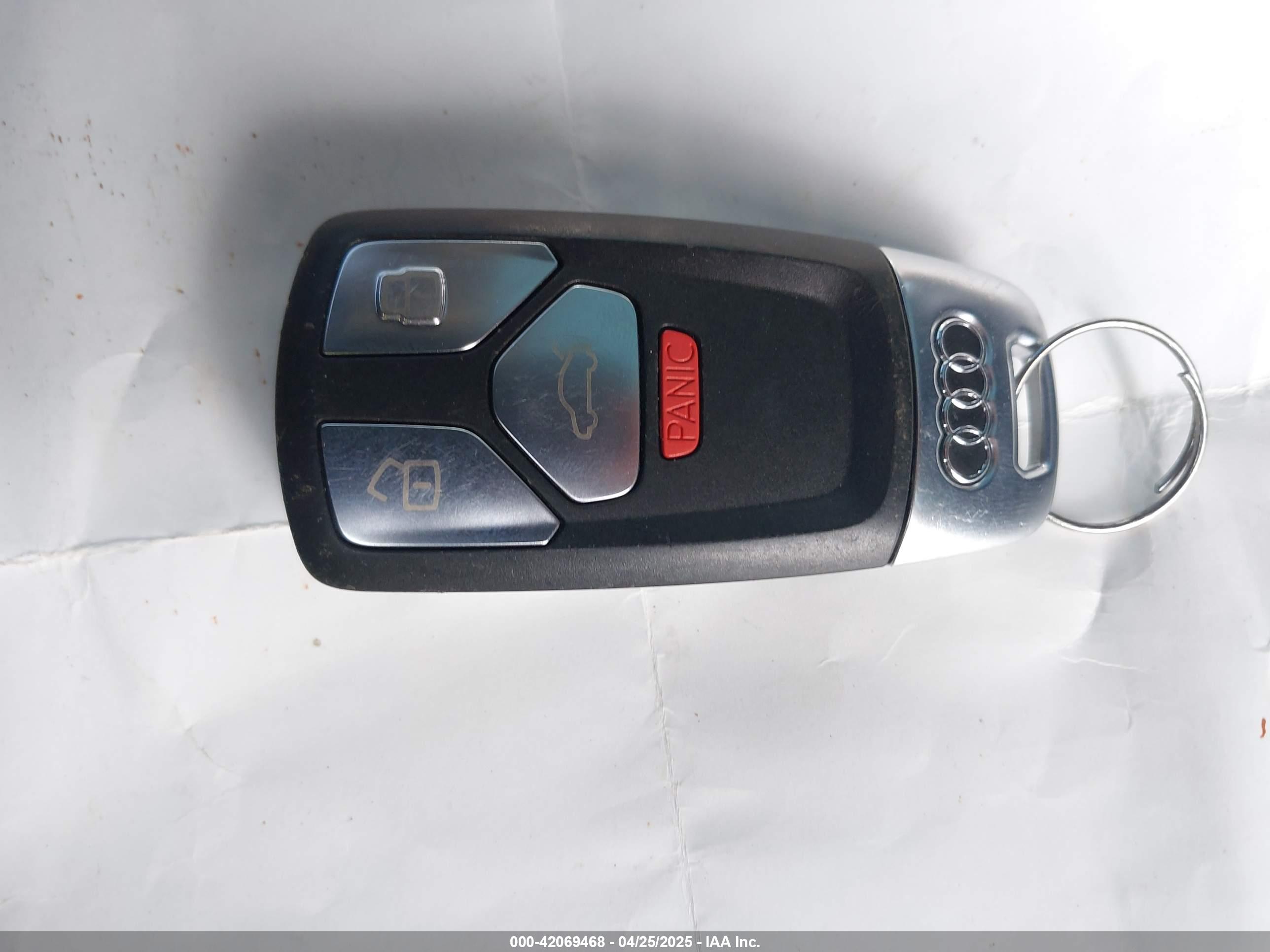 AUDI Q7 image 11