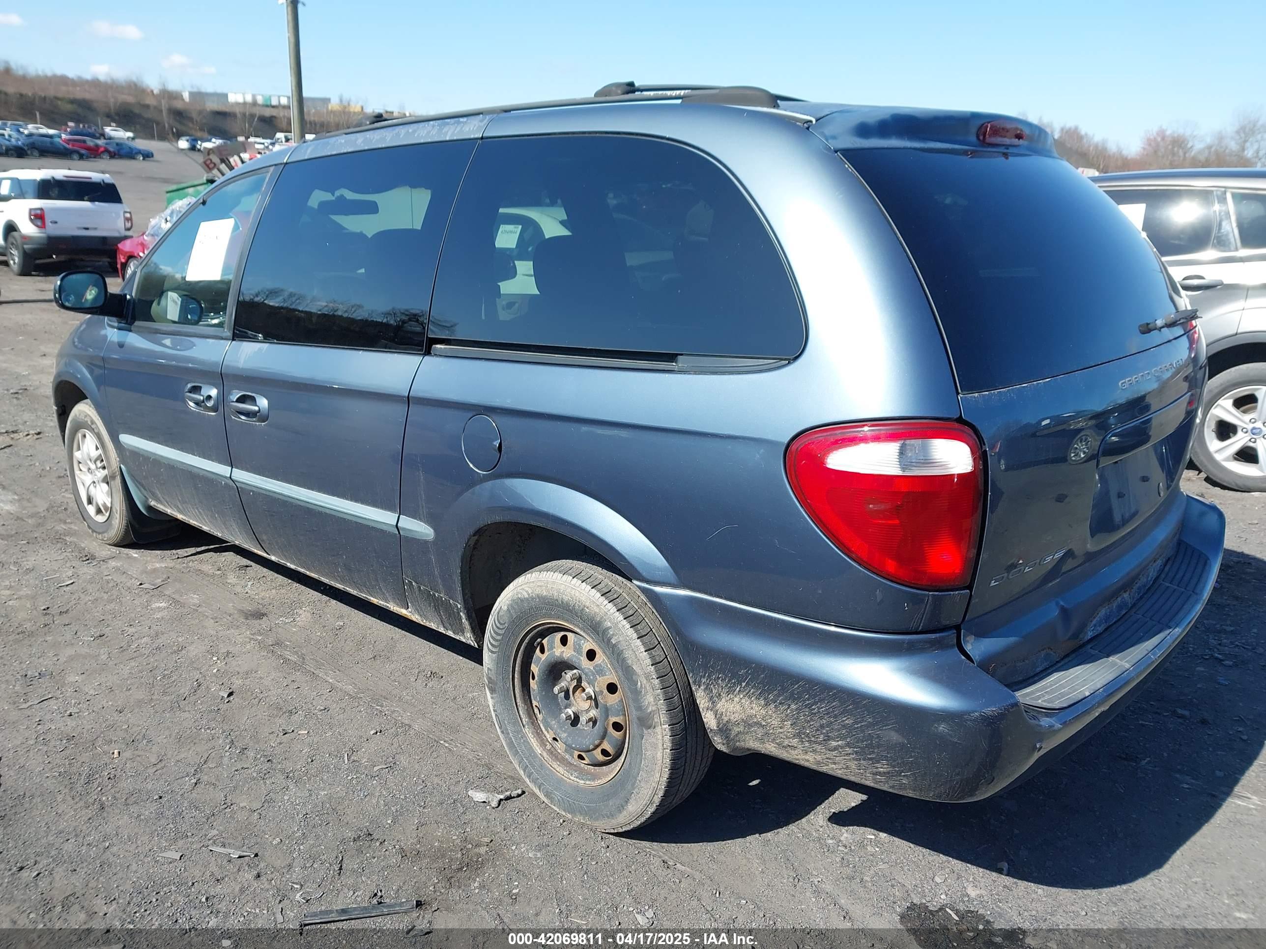 DODGE GRAND image 3