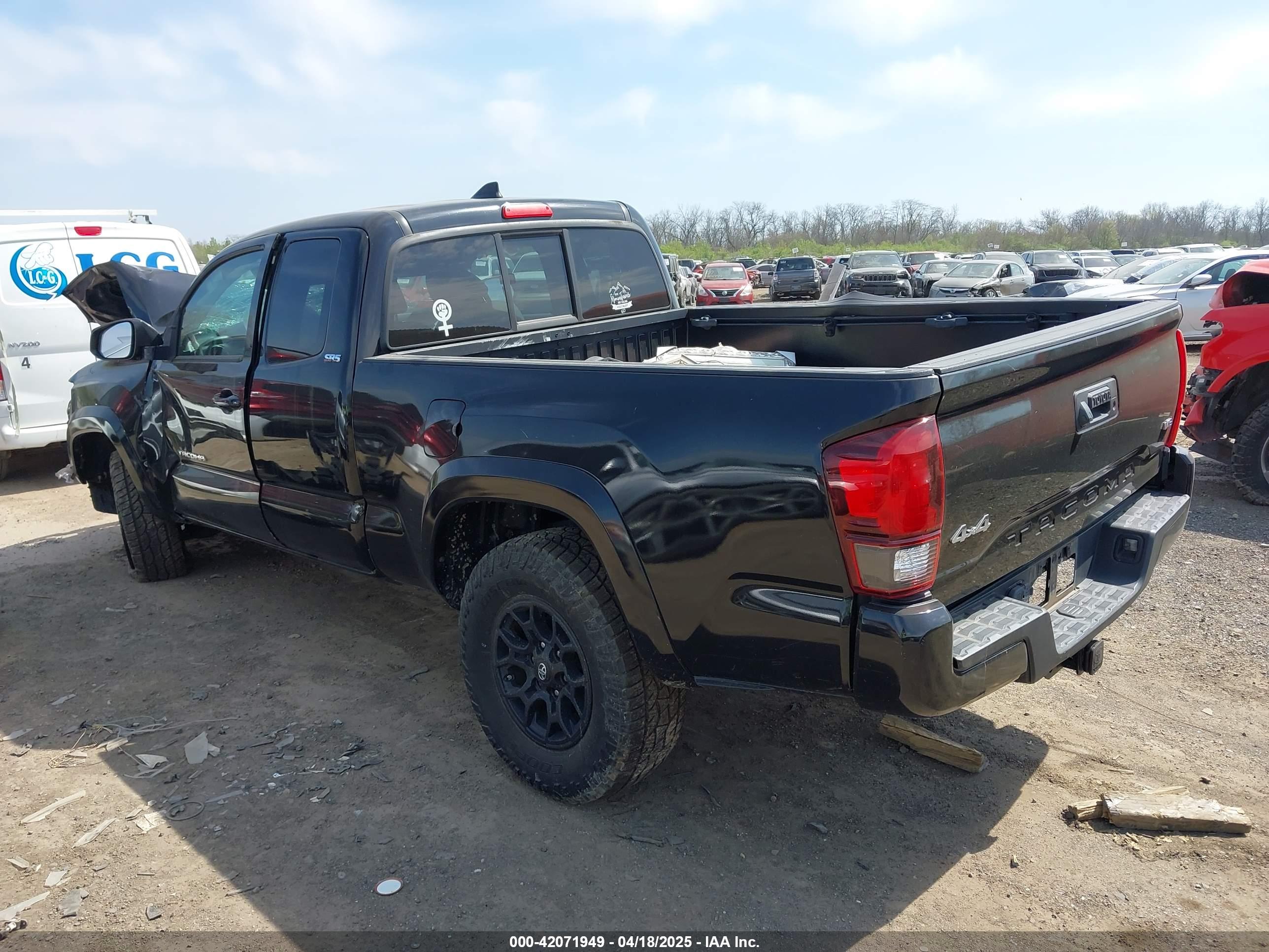 TOYOTA TACOMA image 3