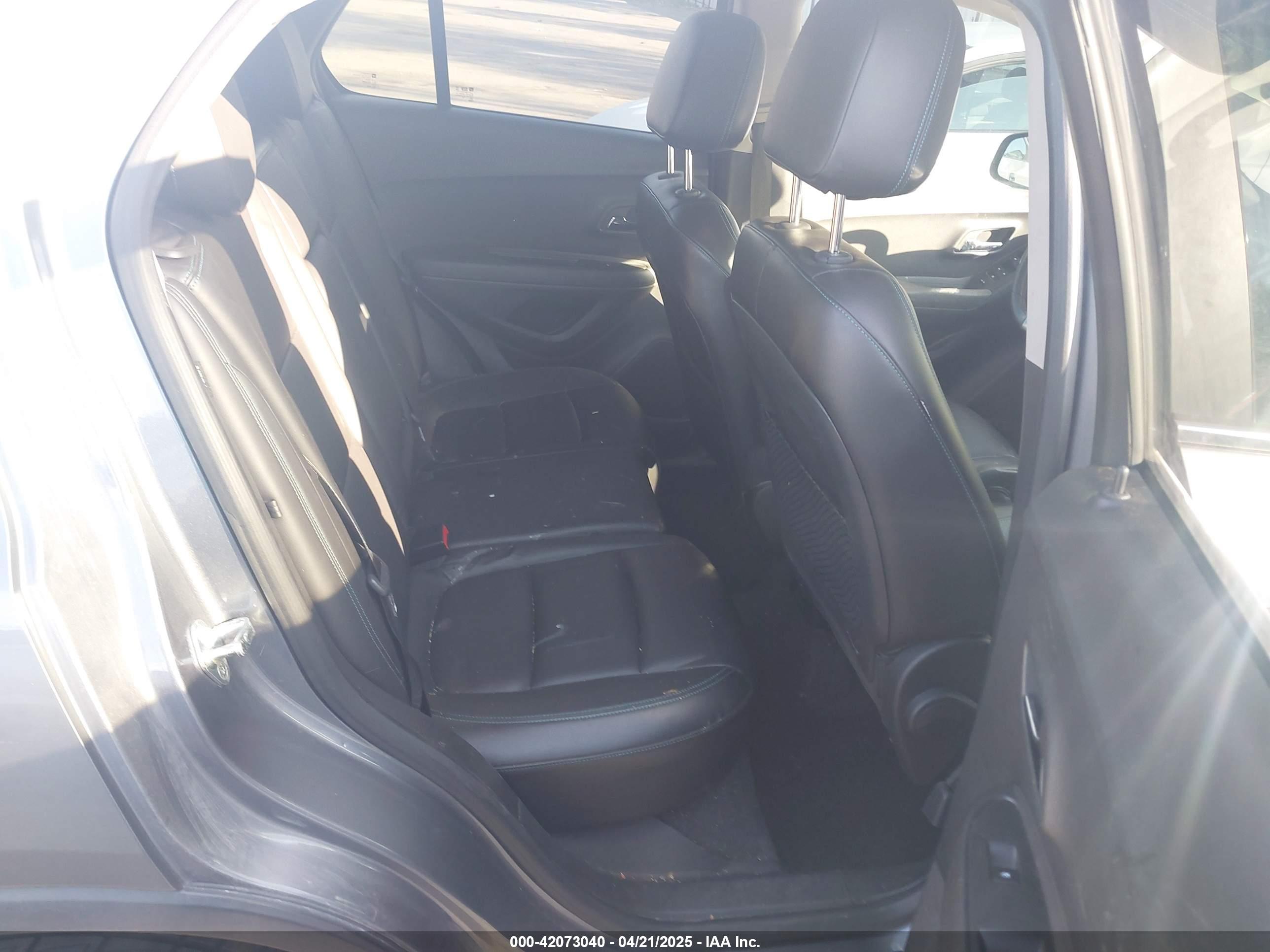 CHEVROLET TRAX image 8