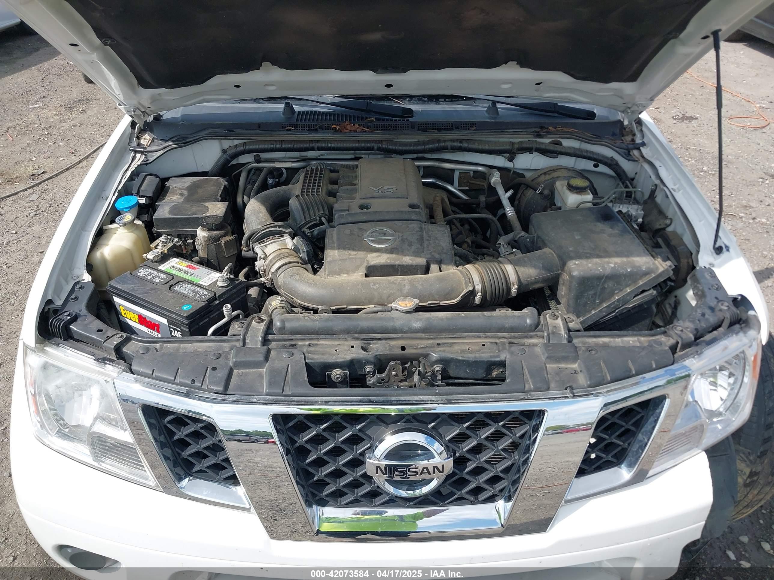 NISSAN FRONTIER image 10