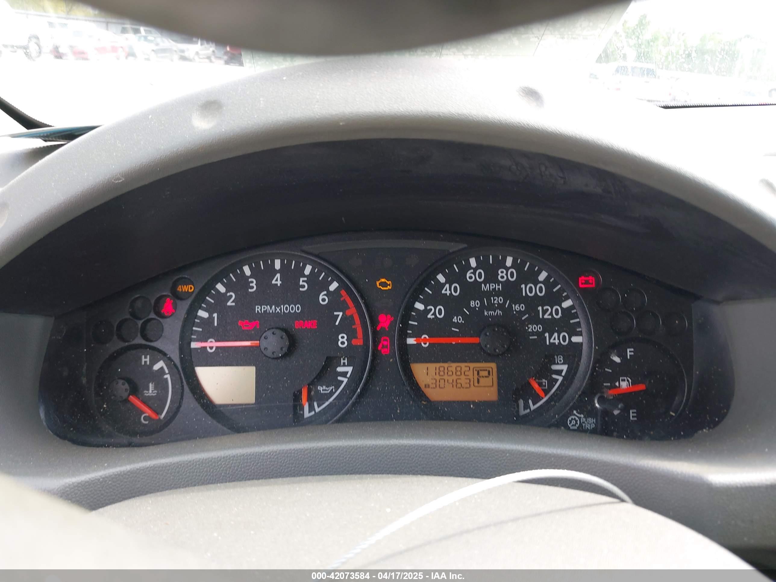 NISSAN FRONTIER image 7
