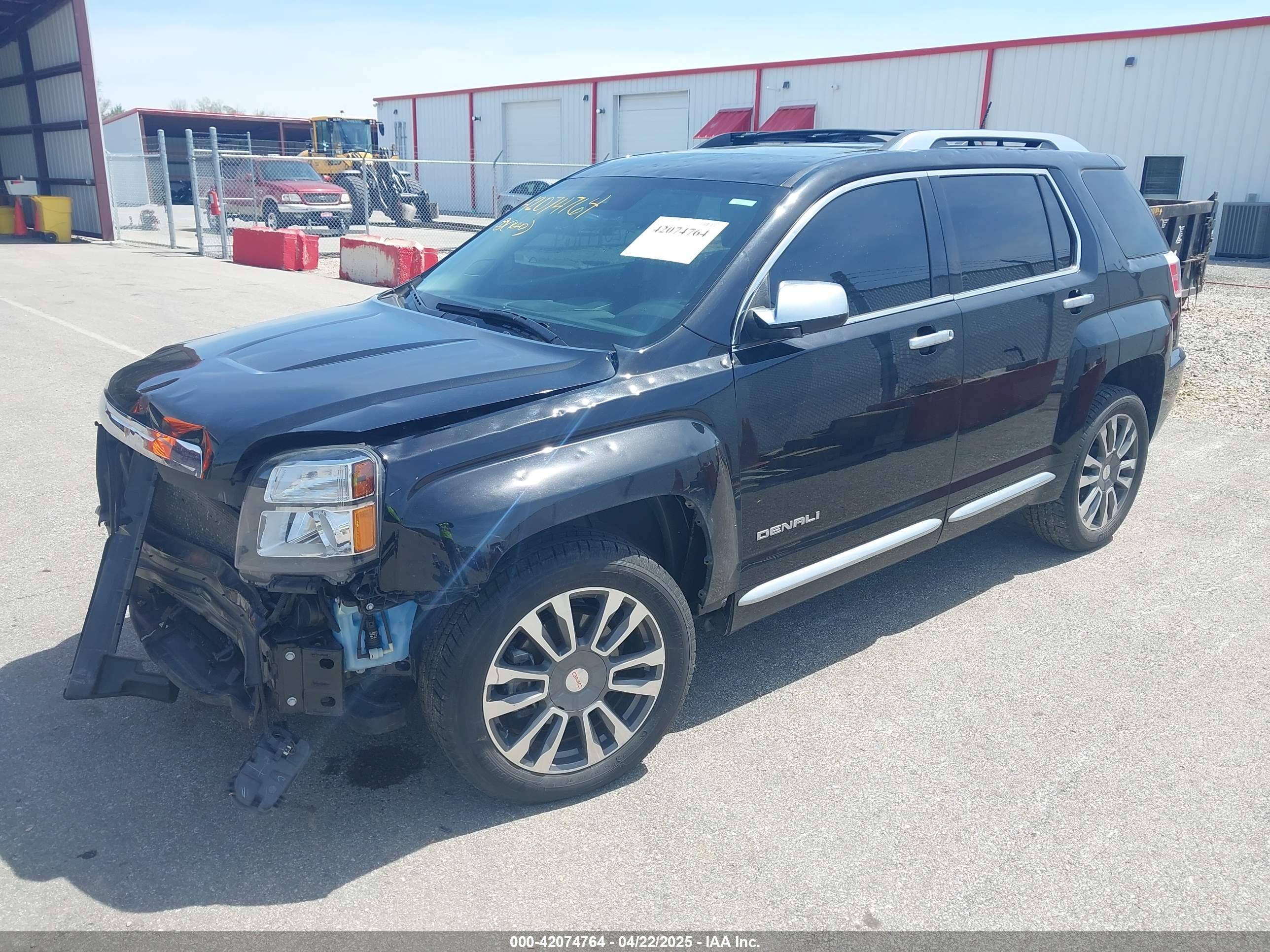 GMC TERRAIN image 2