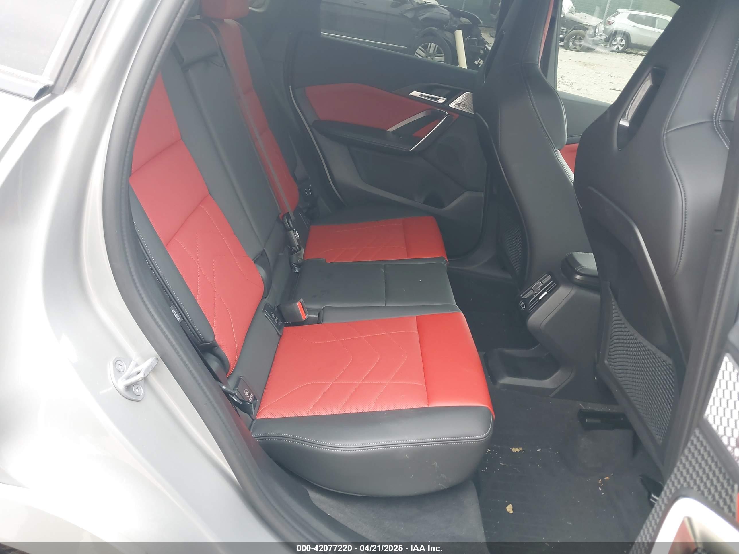 BMW X1 image 8