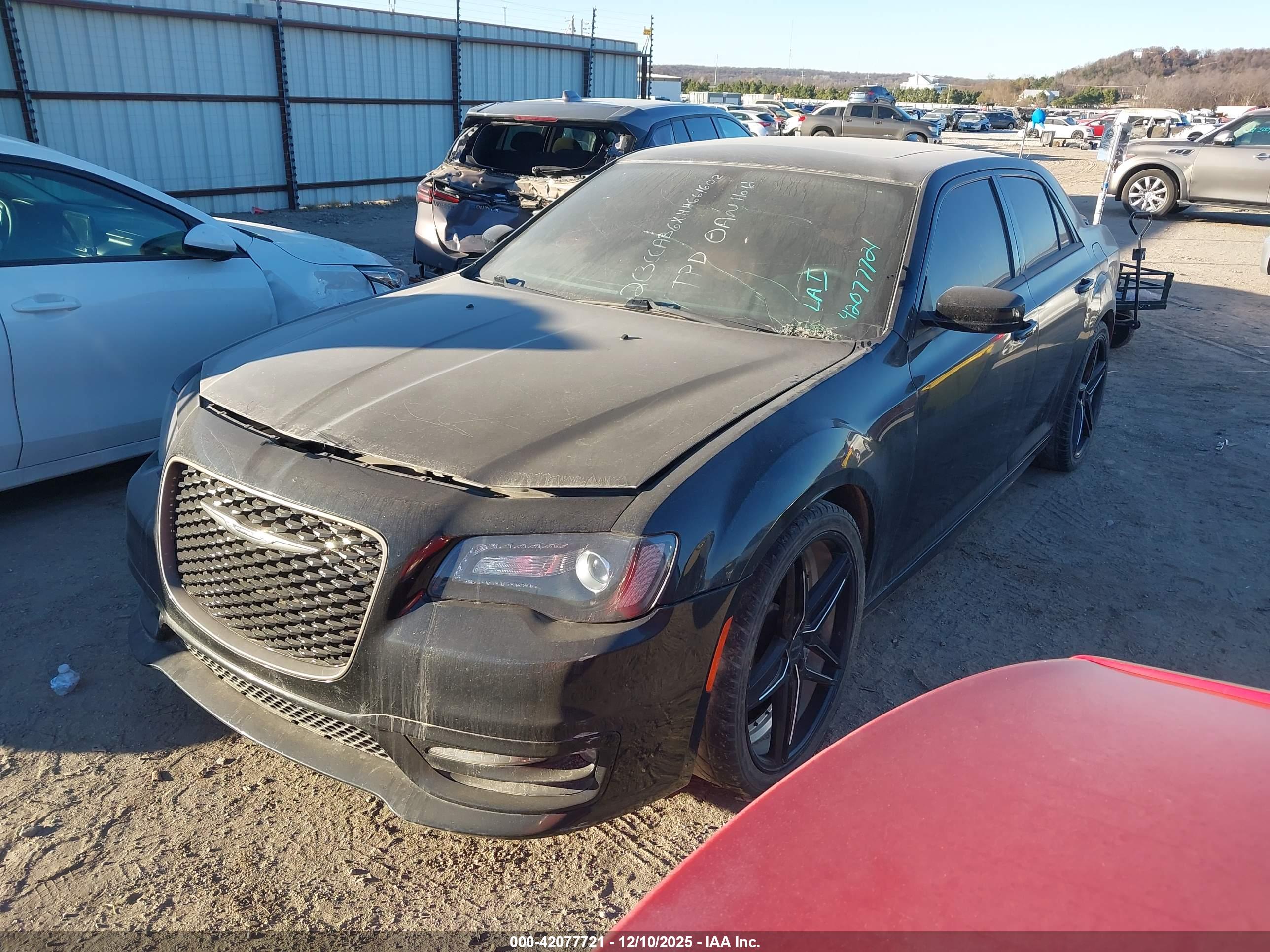 CHRYSLER 300 image 2