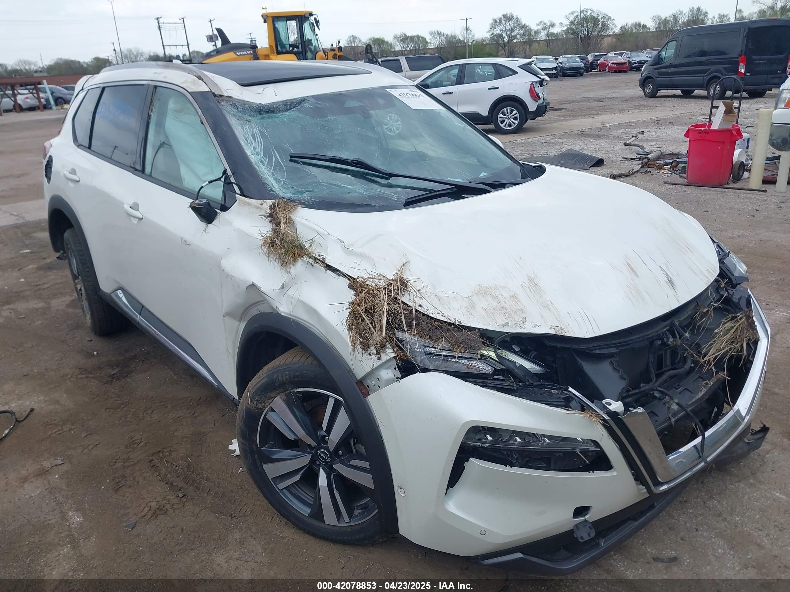NISSAN ROGUE image 6